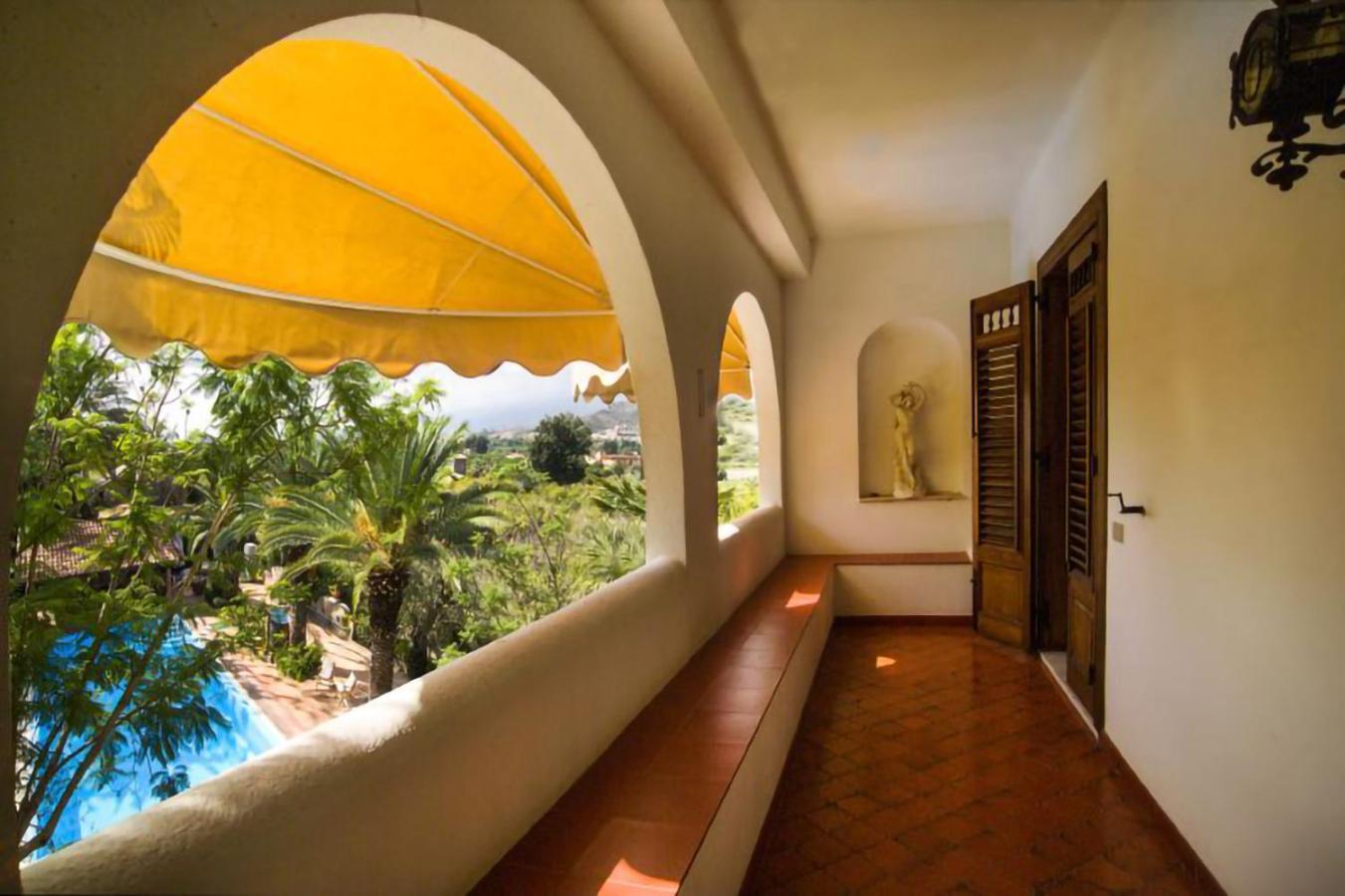 Villa alkantara