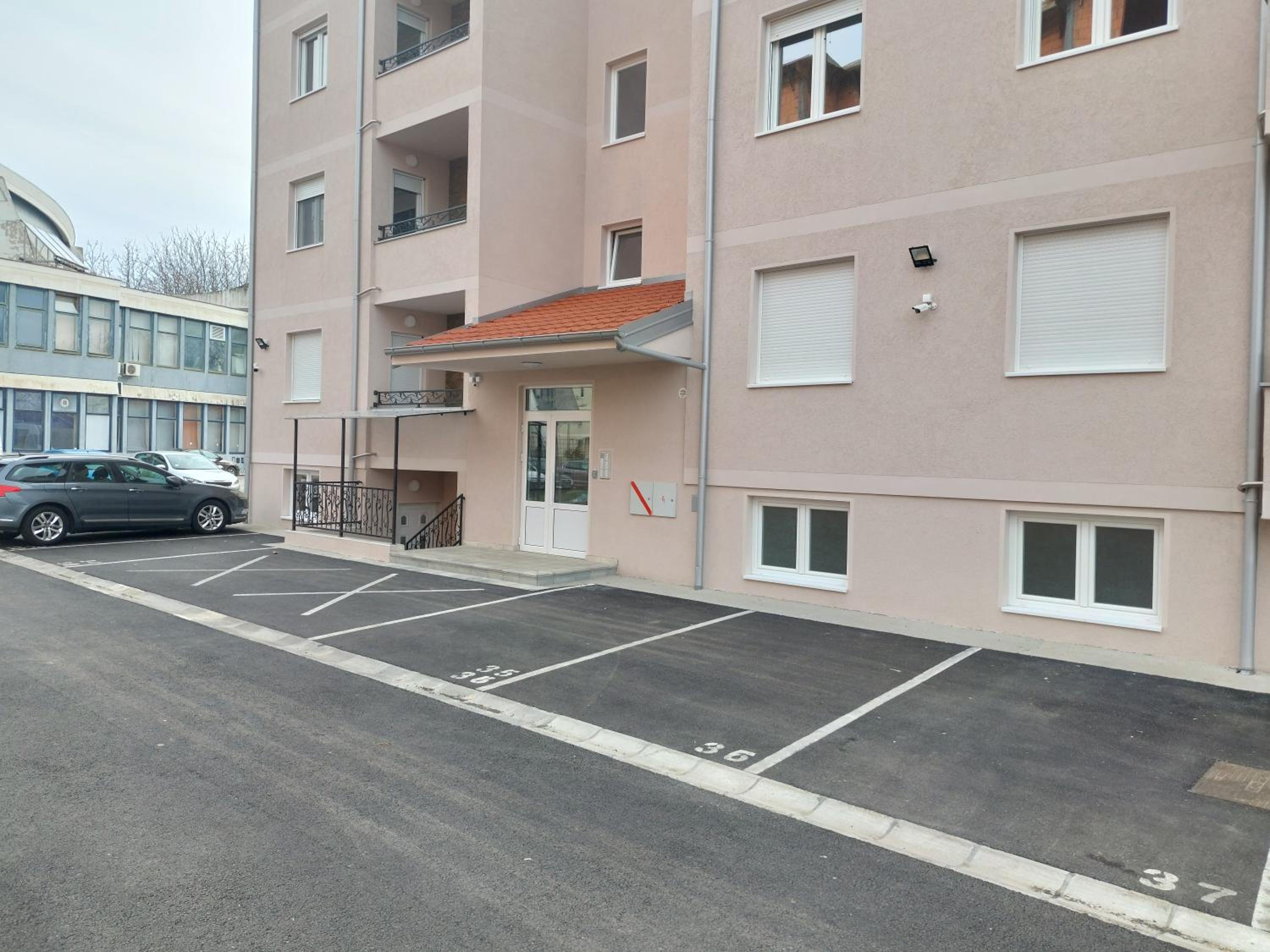 Photo 38