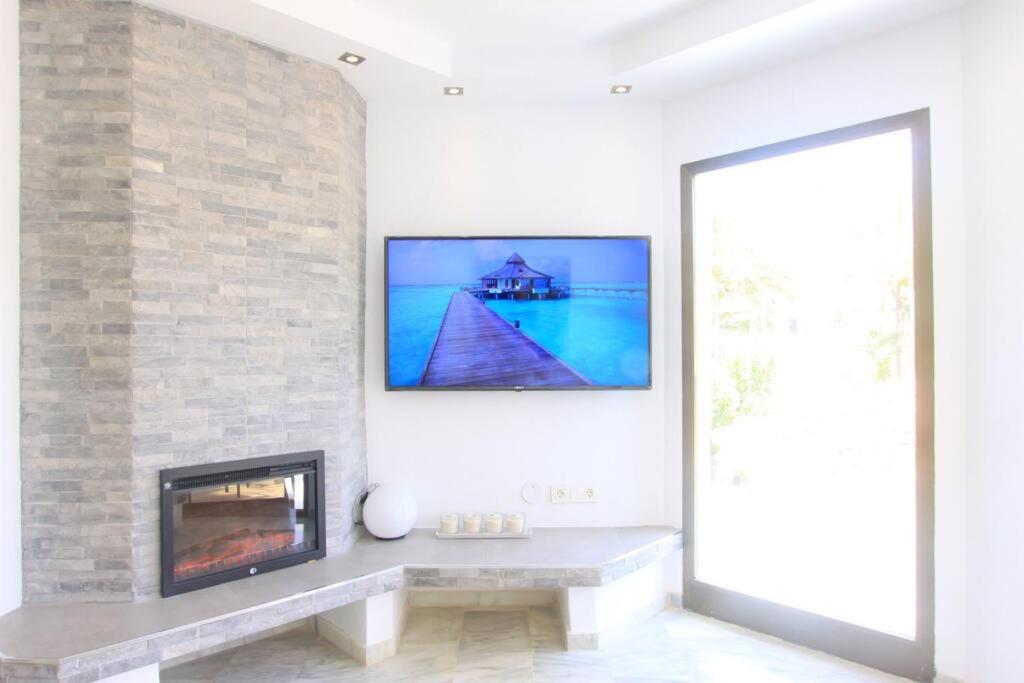 Modern Beach Penthouse