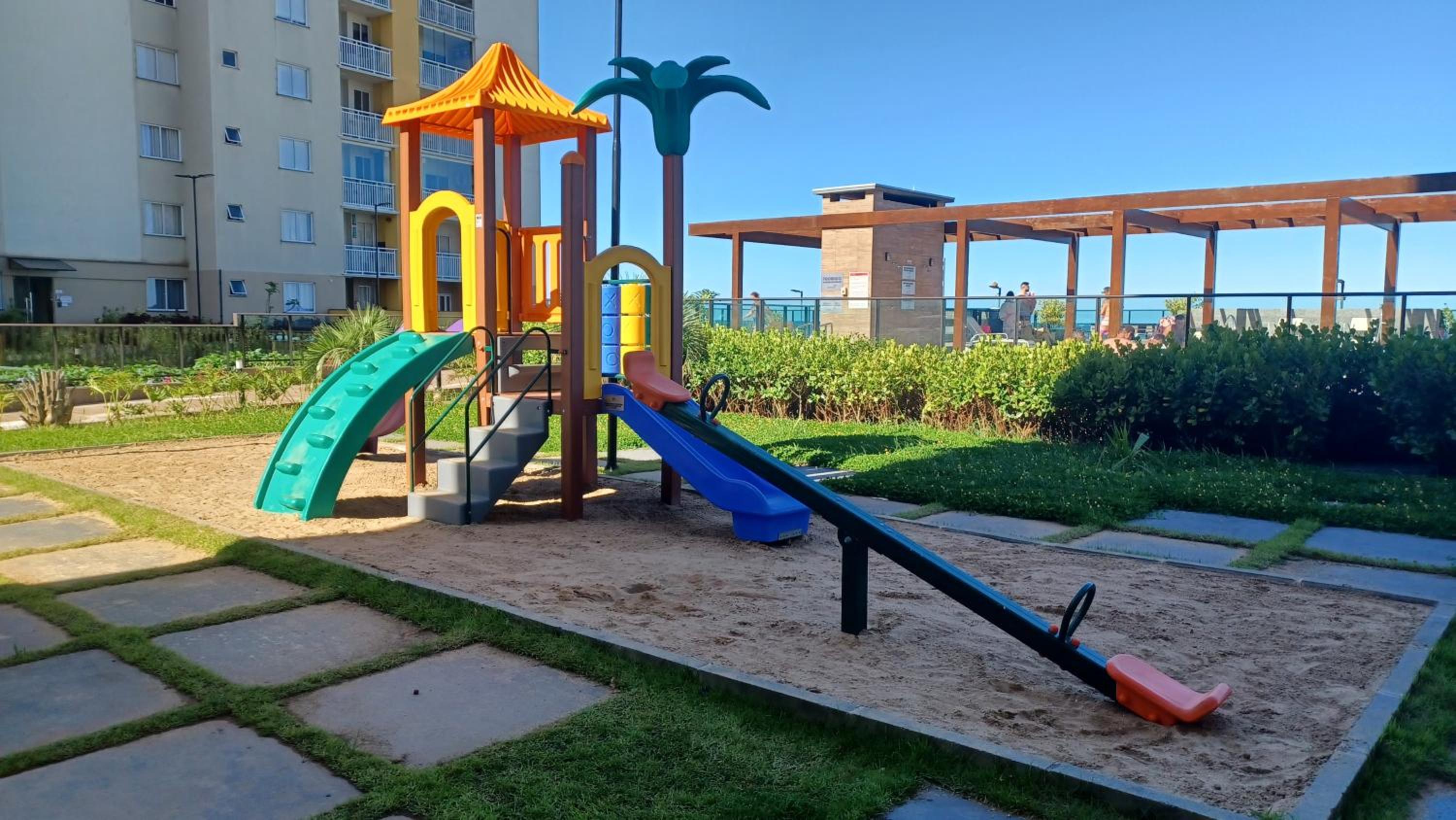 Pé na areia, a 20min do Beto Carrero