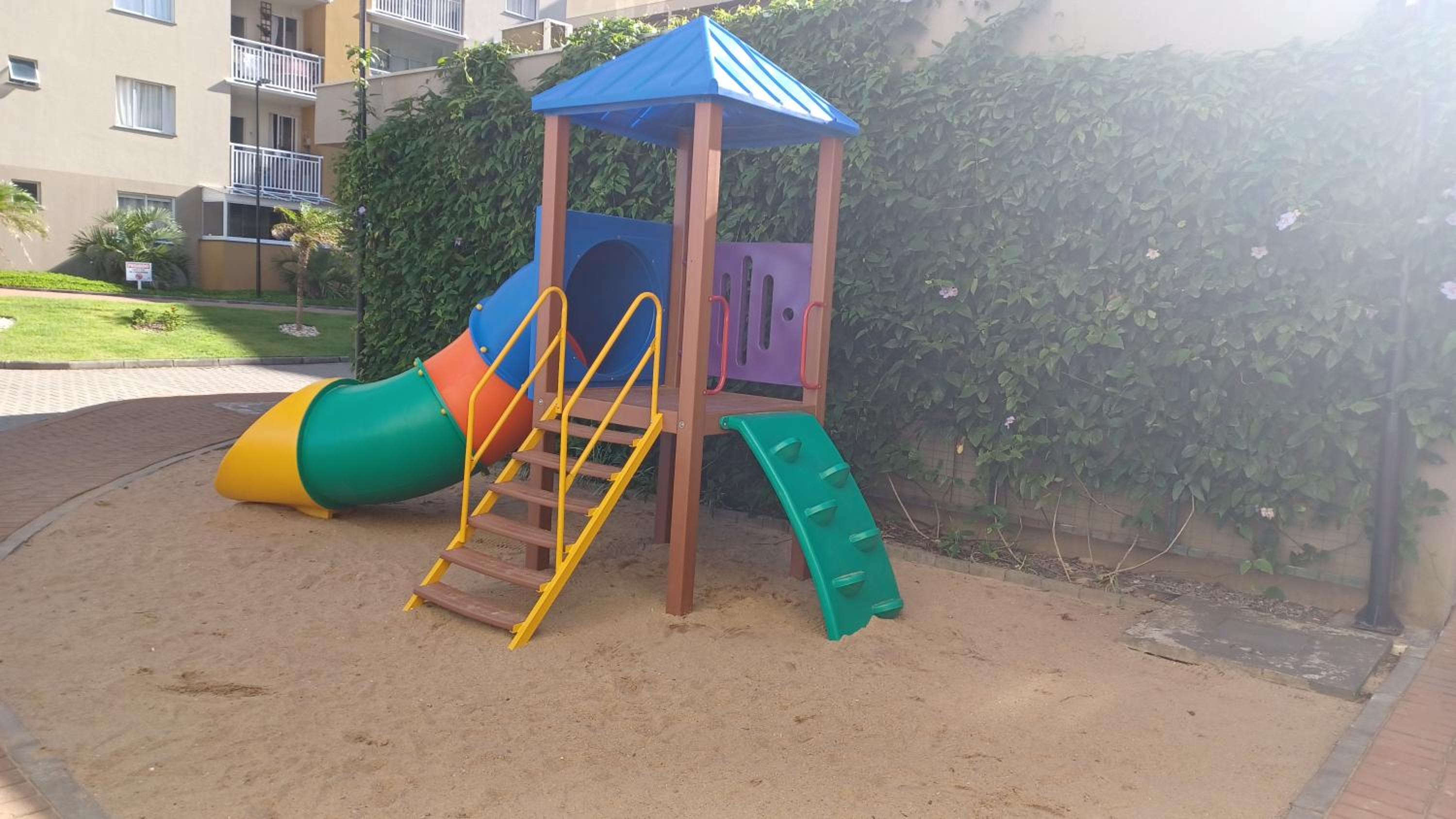 Pé na areia, a 20min do Beto Carrero