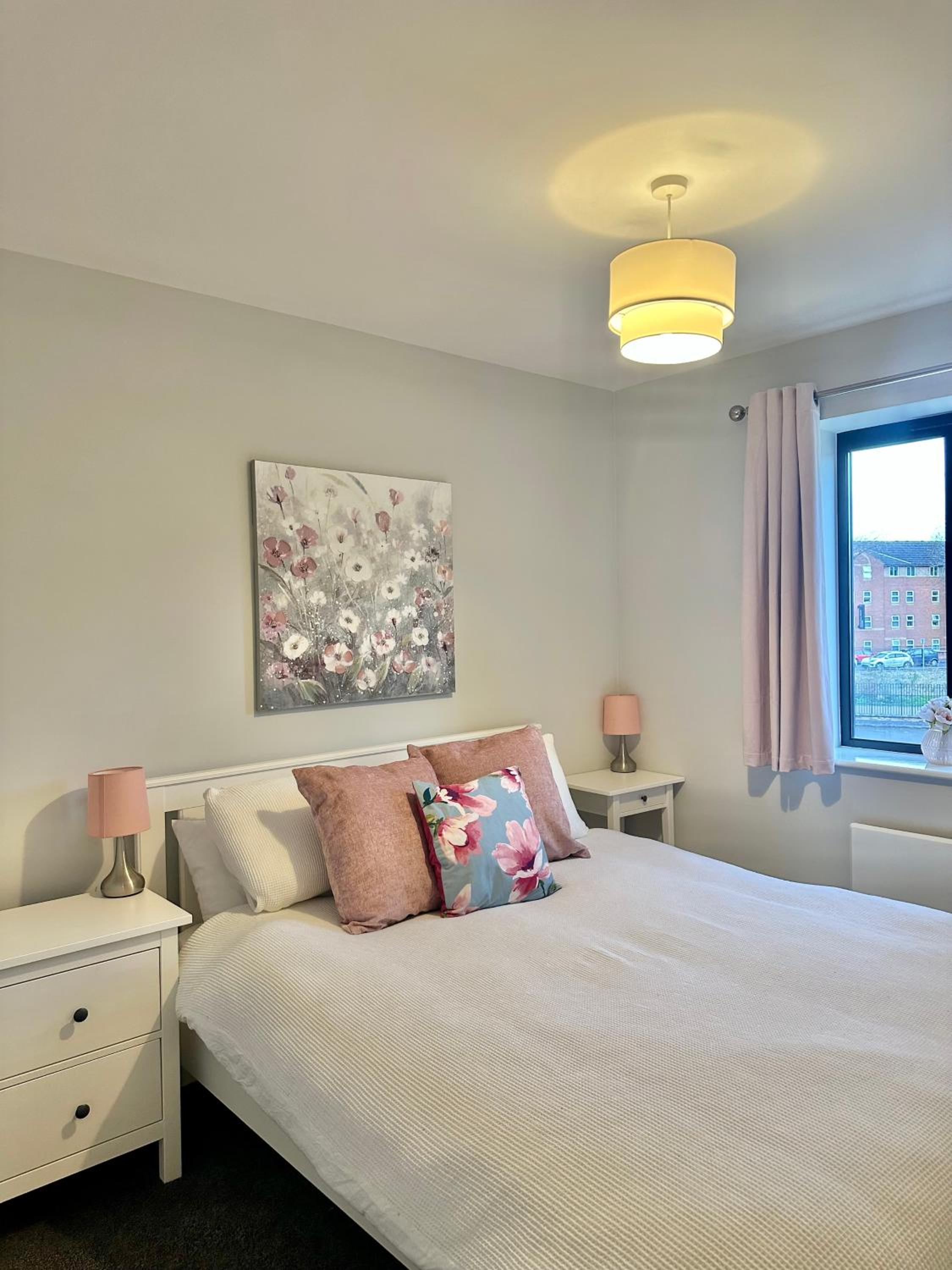 Stylish 2 Bed Apartment Derby