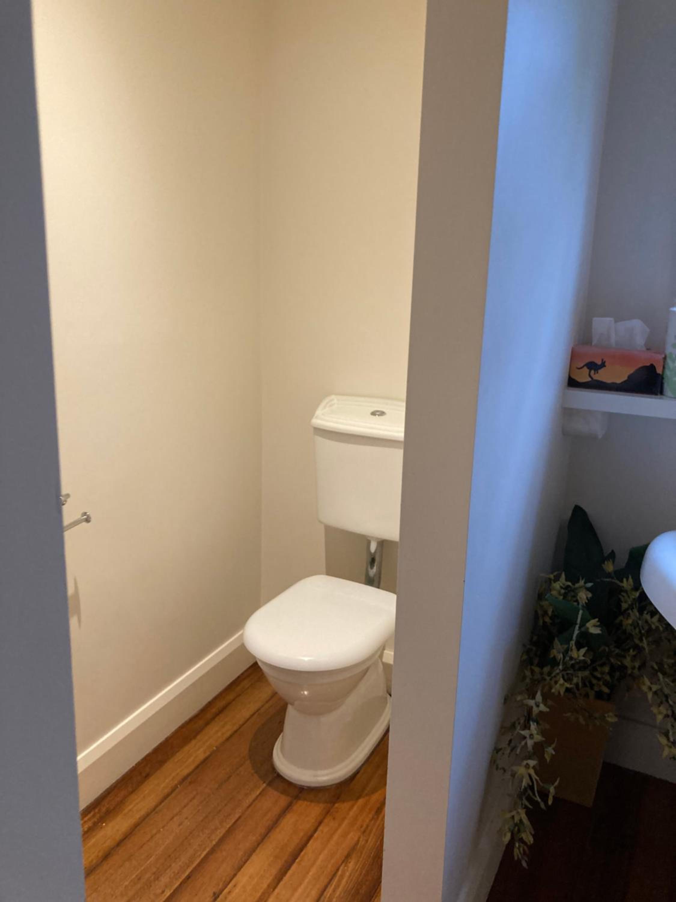 UnitA 2-bedroom unit Bigbackyard & your own driveway