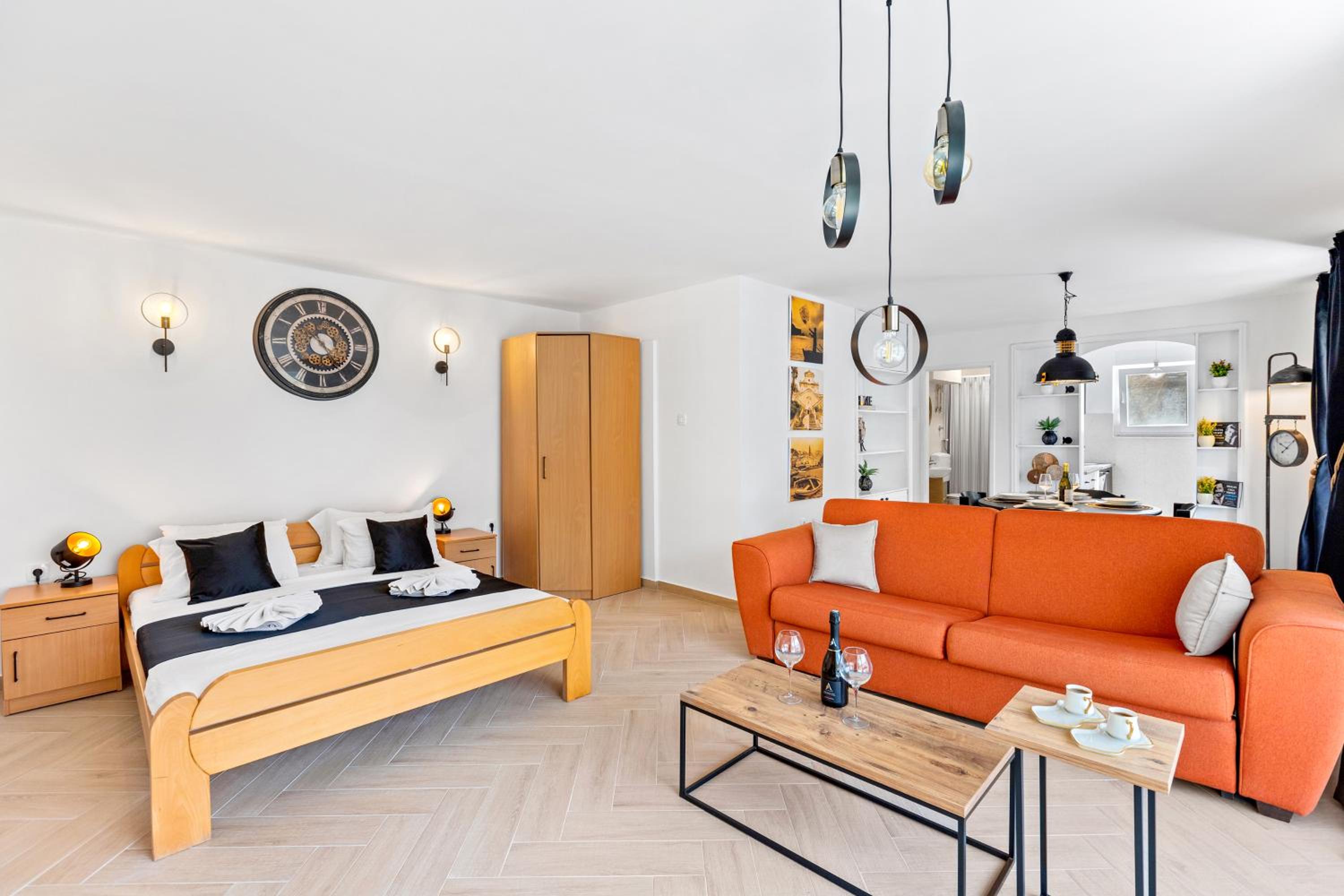 Photo 34