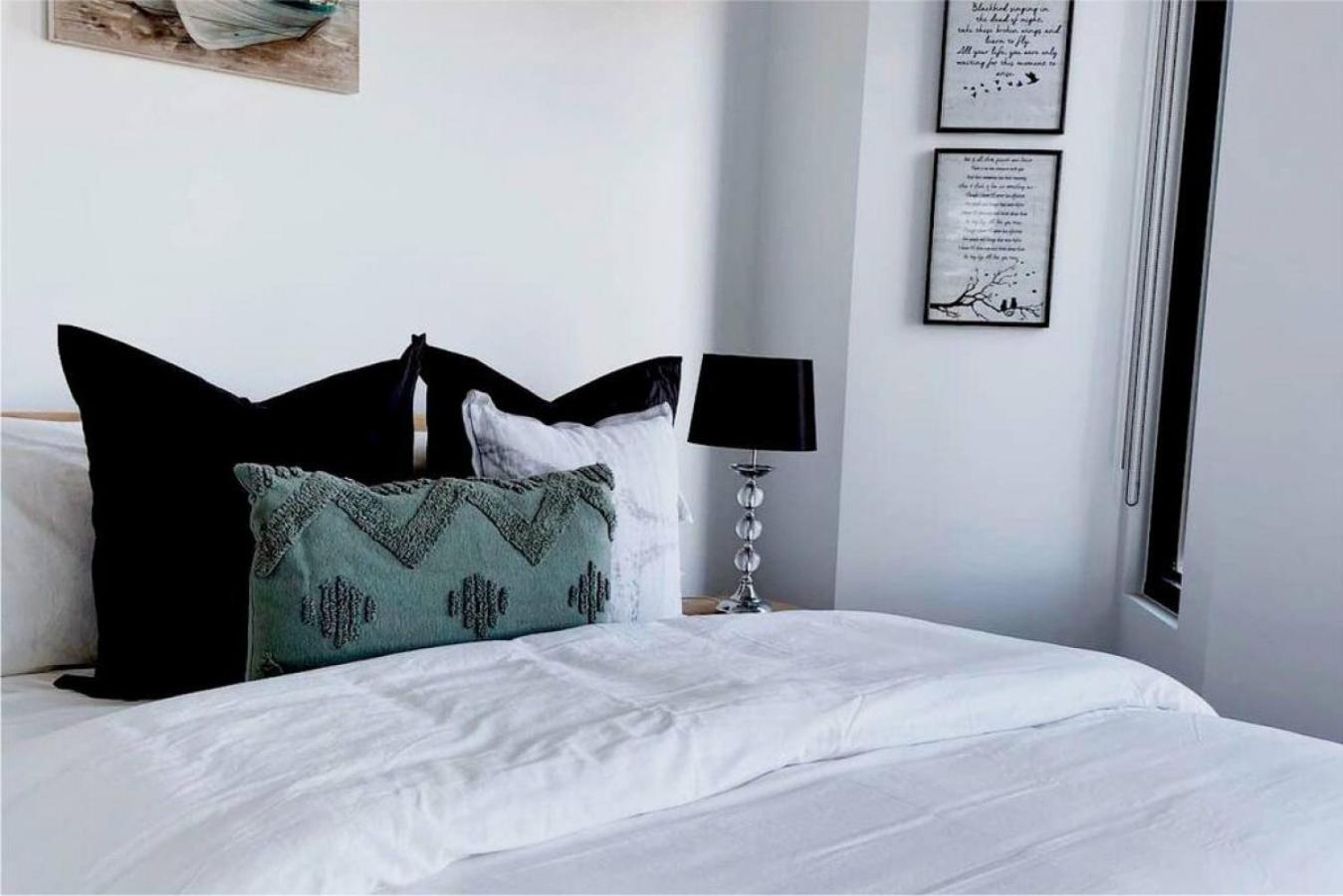 Anchors Away Escape in the heart of Mornington