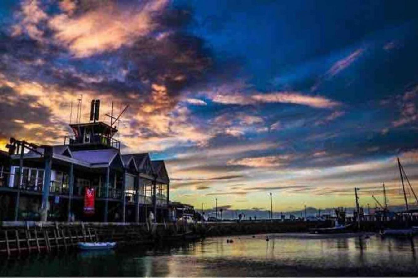 Anchors Away Escape in the heart of Mornington