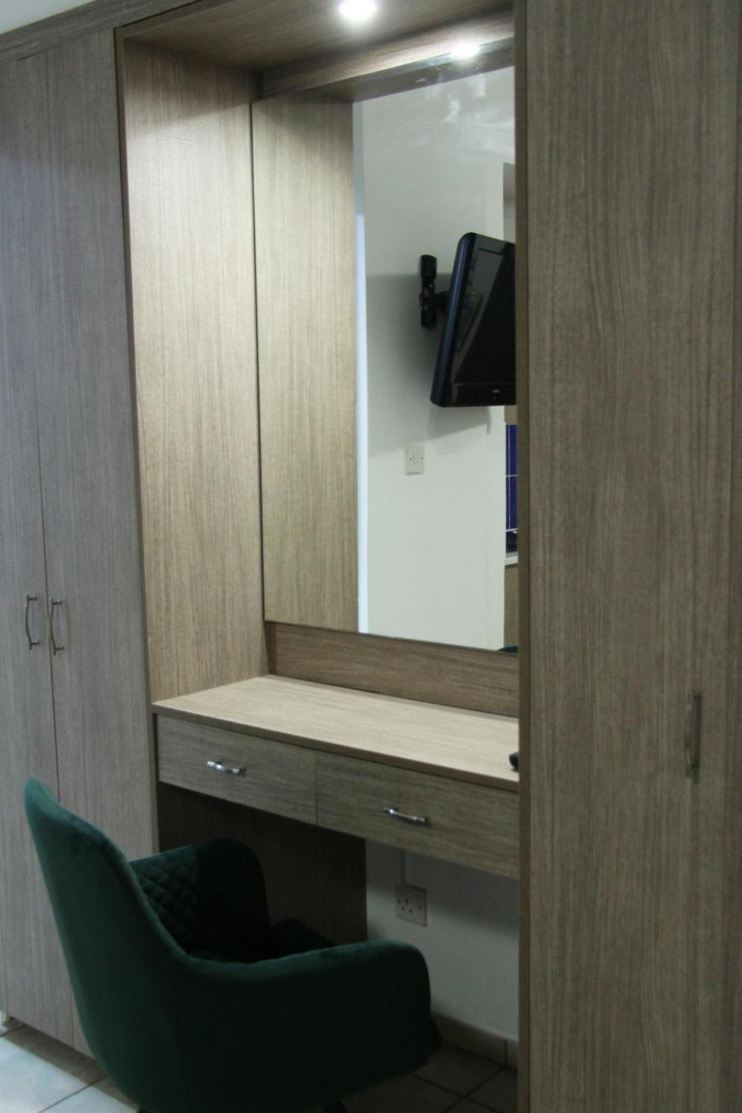 Larnaca Bay Suites