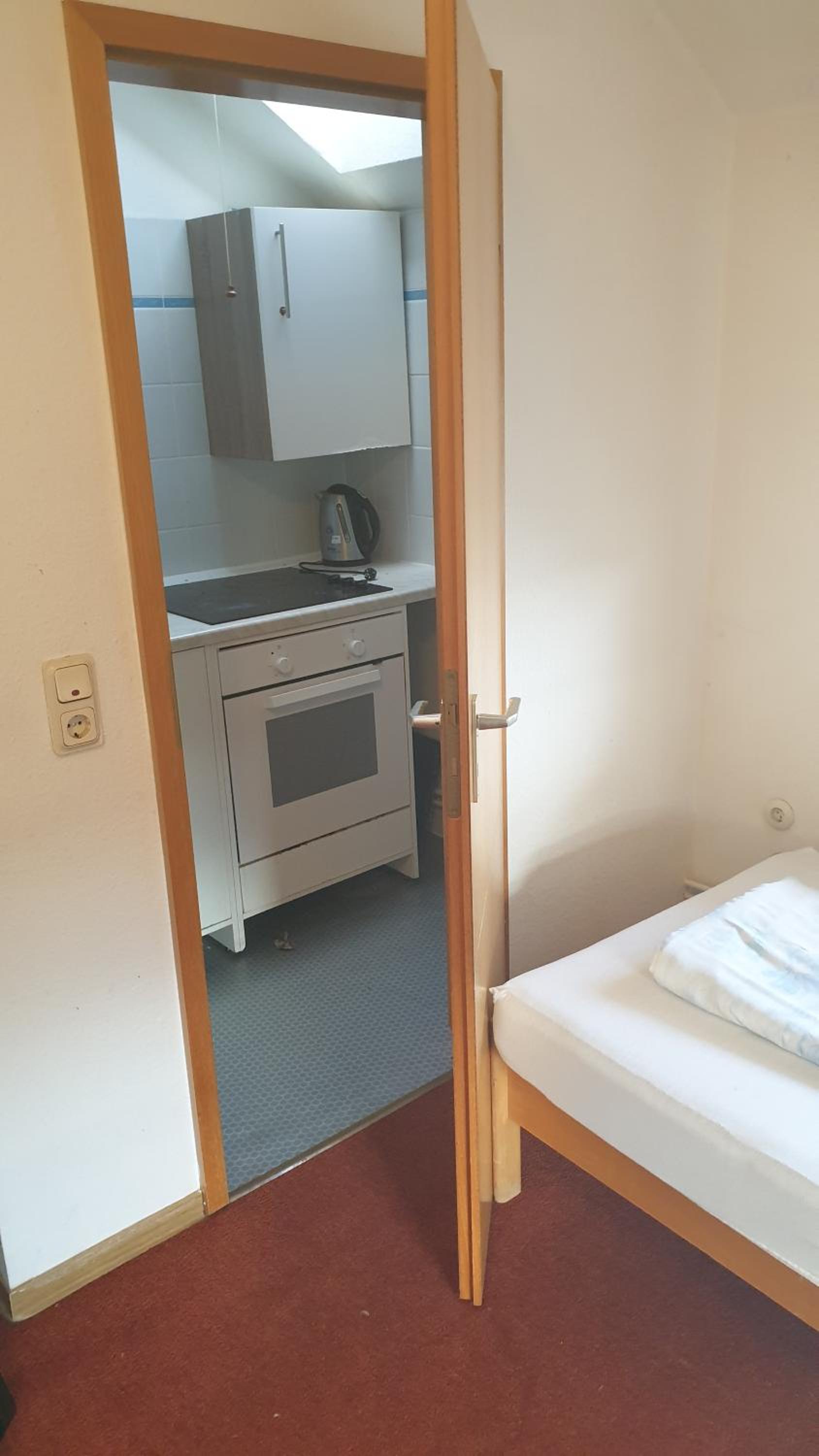 3 Monteurzimmer Wohnung Hugel
