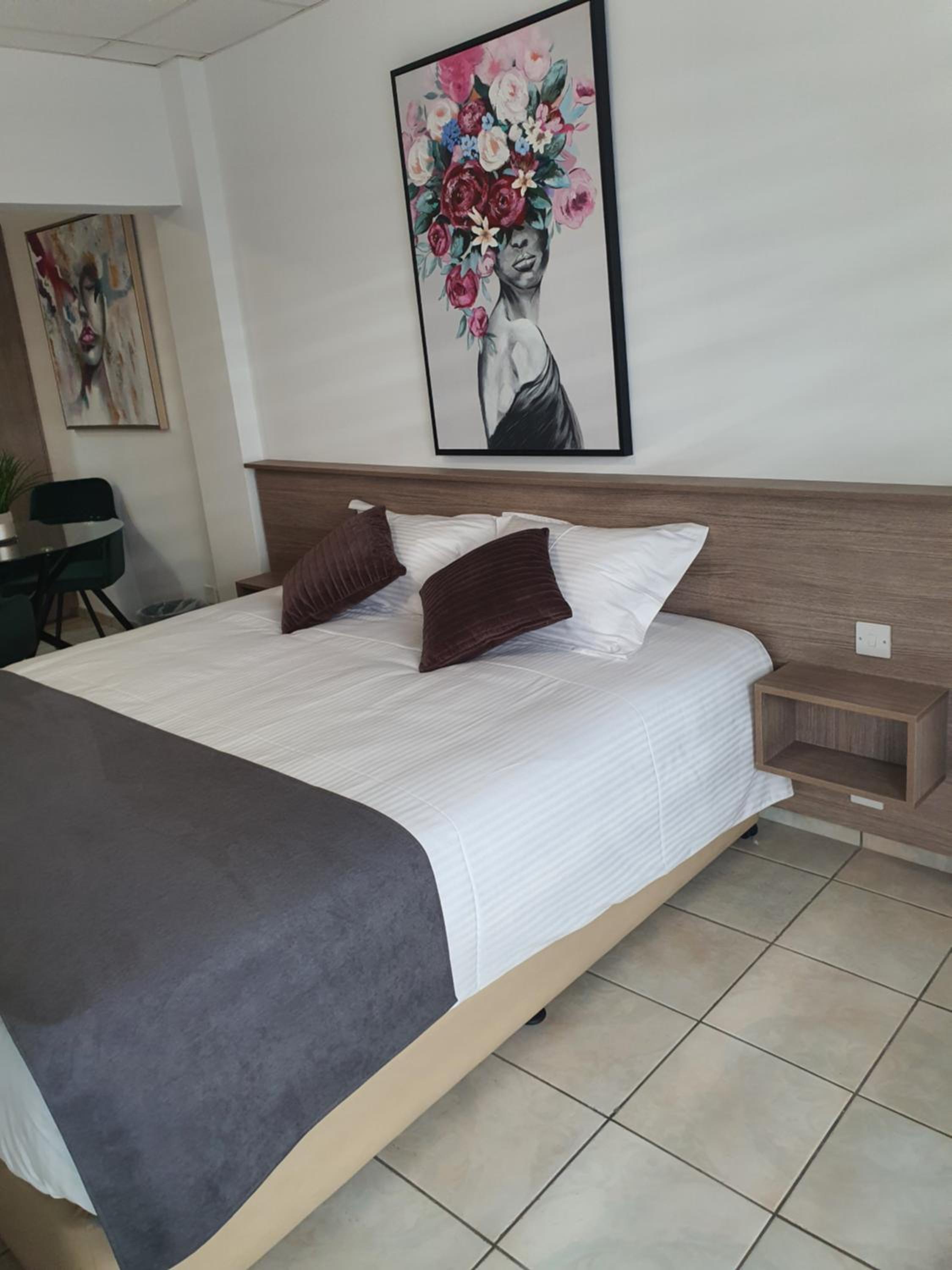Larnaca Bay Suites