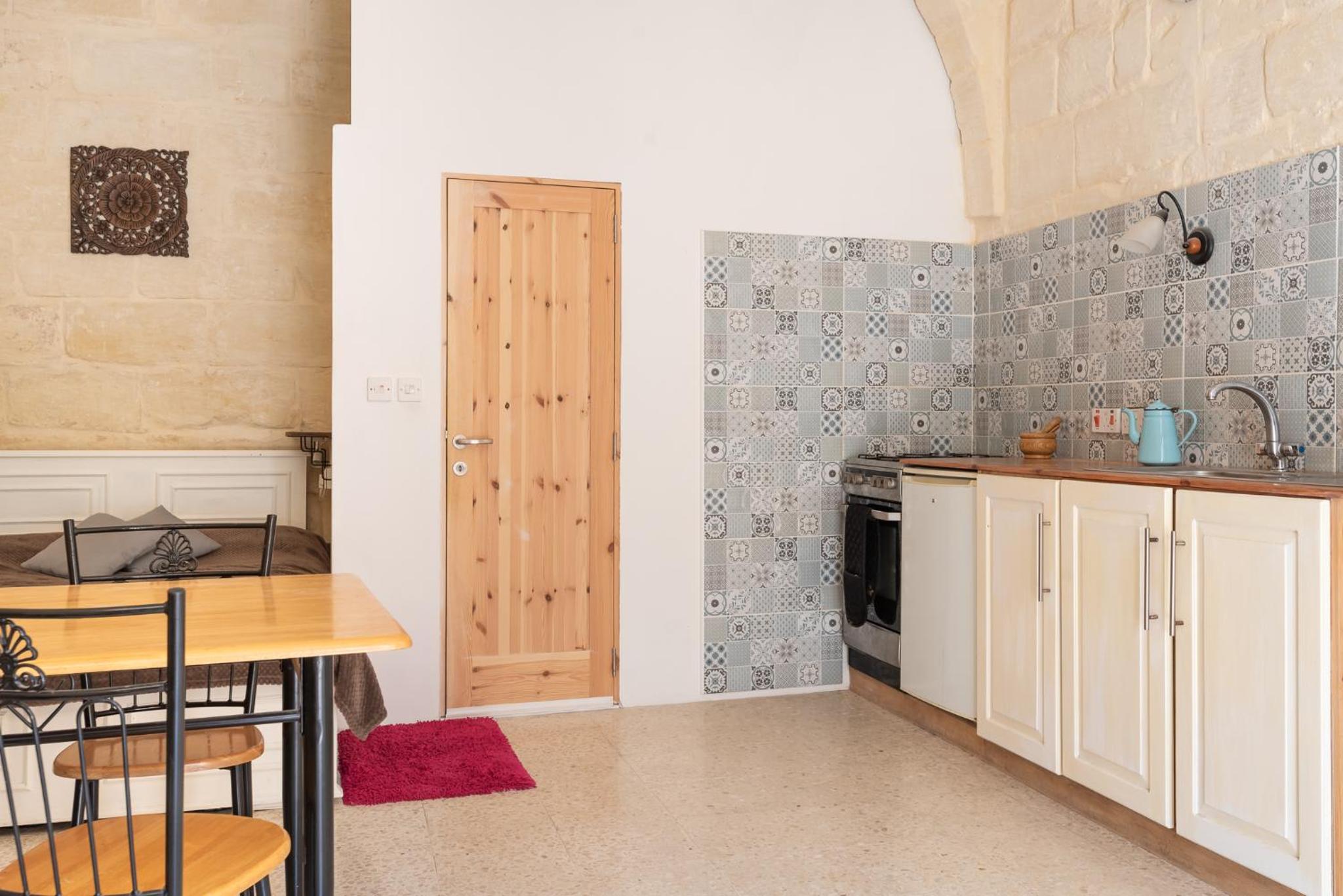 Roam Gozo - Studio 47 - 300yr Old Farm Converted Into Welcoming Tiny Home view 3