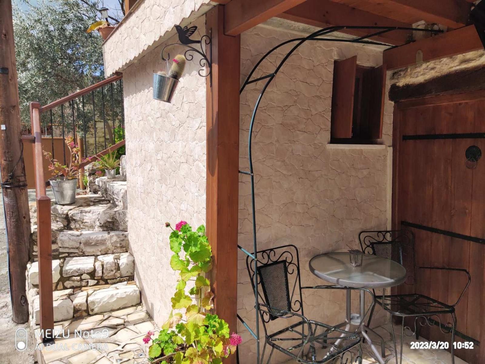 Angels Traditional House