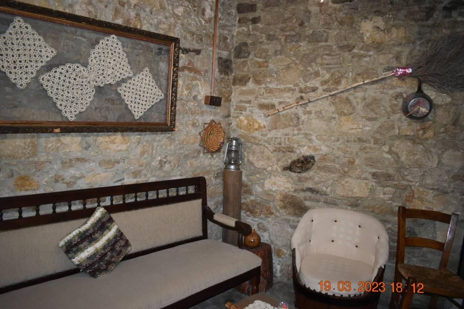 Angels Traditional House