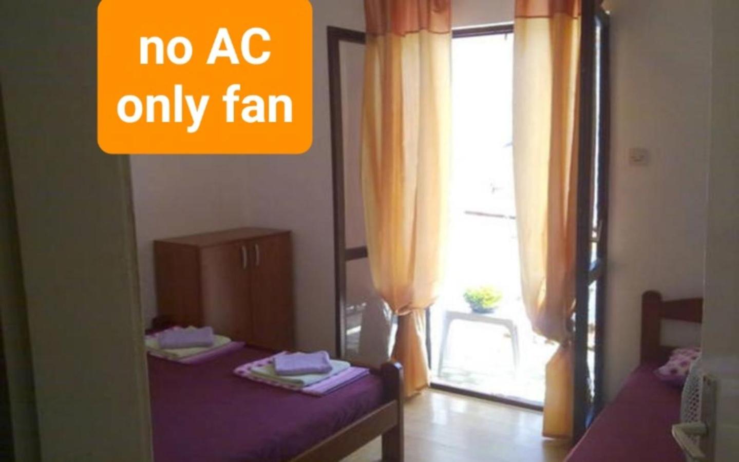 Seaside apartments and rooms view 2