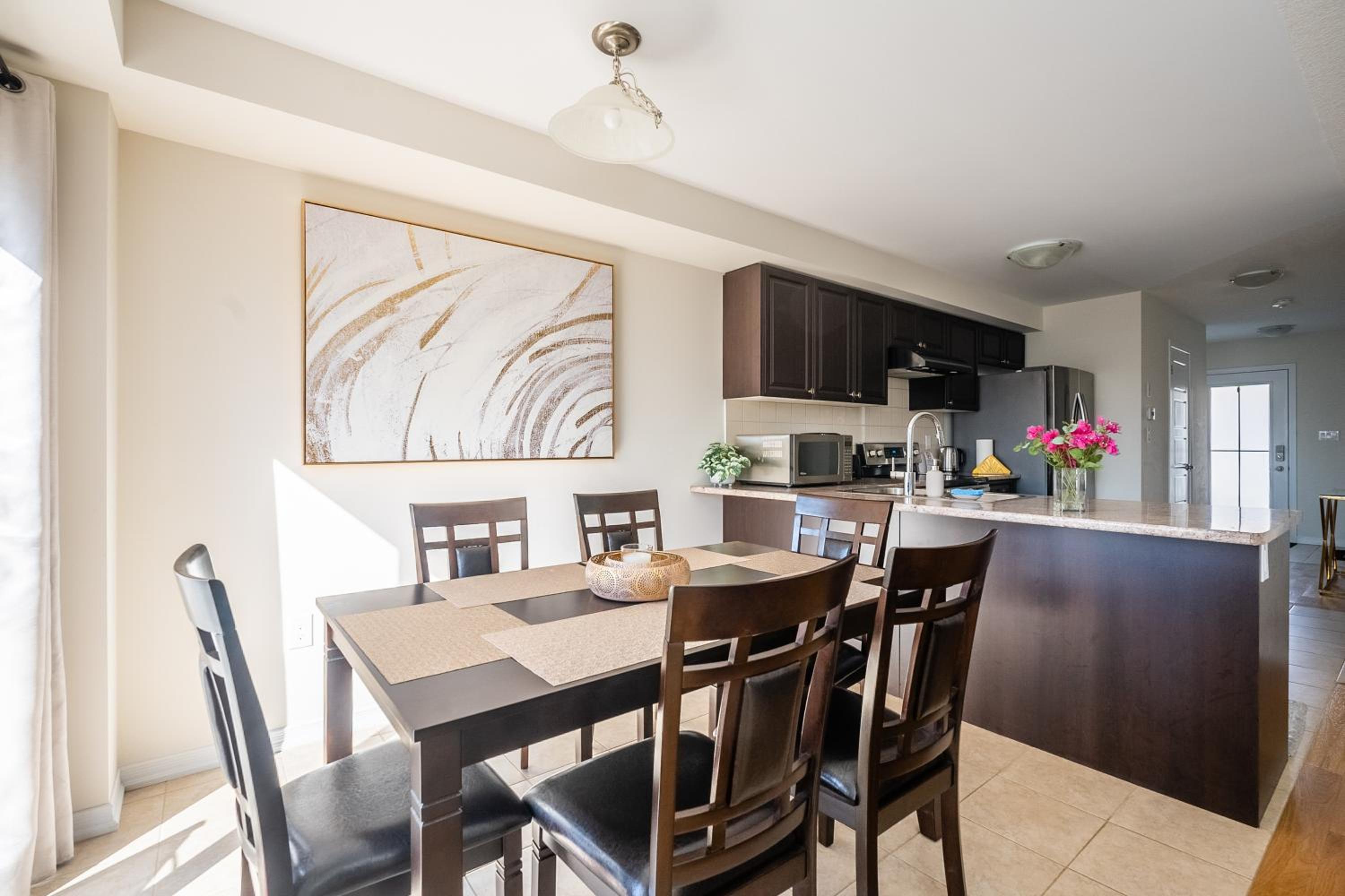 GlobalStay 3 Bedroom Townhouse Near Niagara Falls Brock University