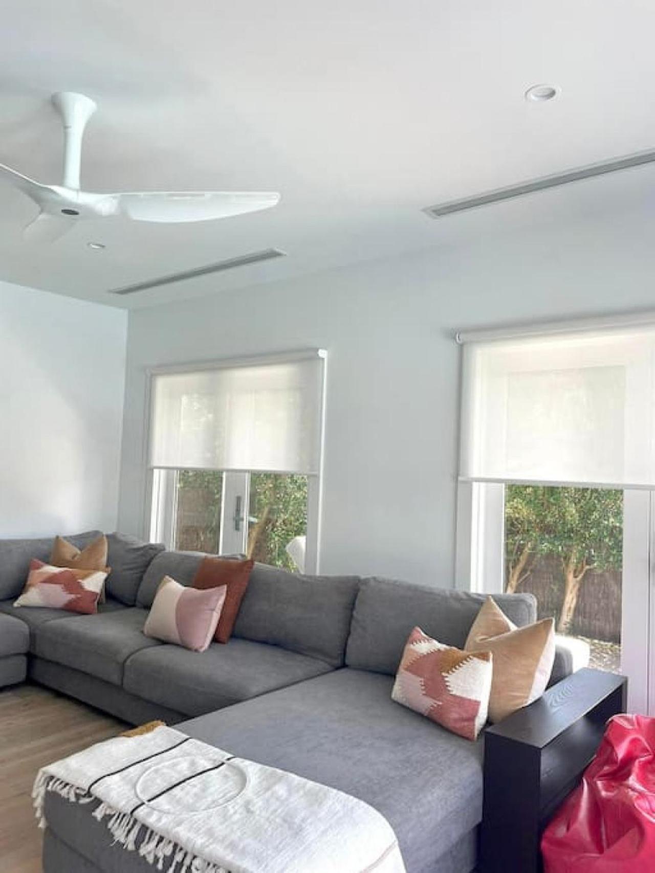 Coastal VILLA CHILL Superior style Summer vibe