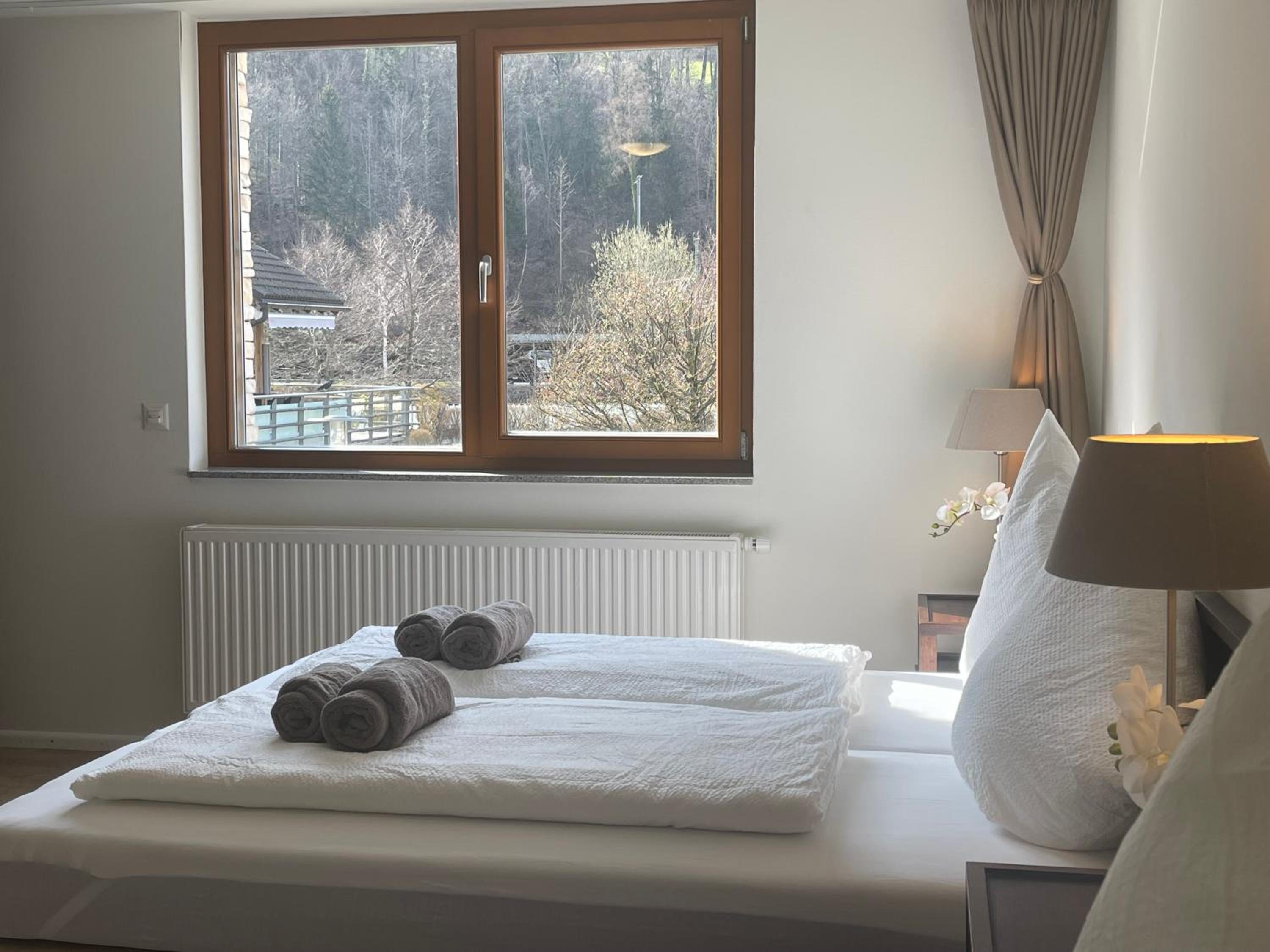 Wunderschöne Wohnung am See mit Sauna & Whirlpool