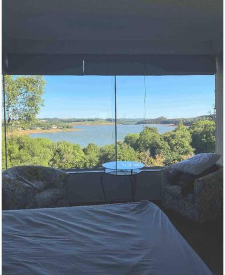 Casa de Campo Luxuosa Com Jacuzzi Gigante