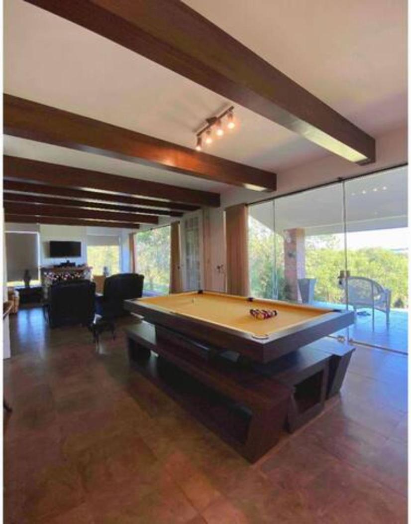 Casa de Campo Luxuosa Com Jacuzzi Gigante