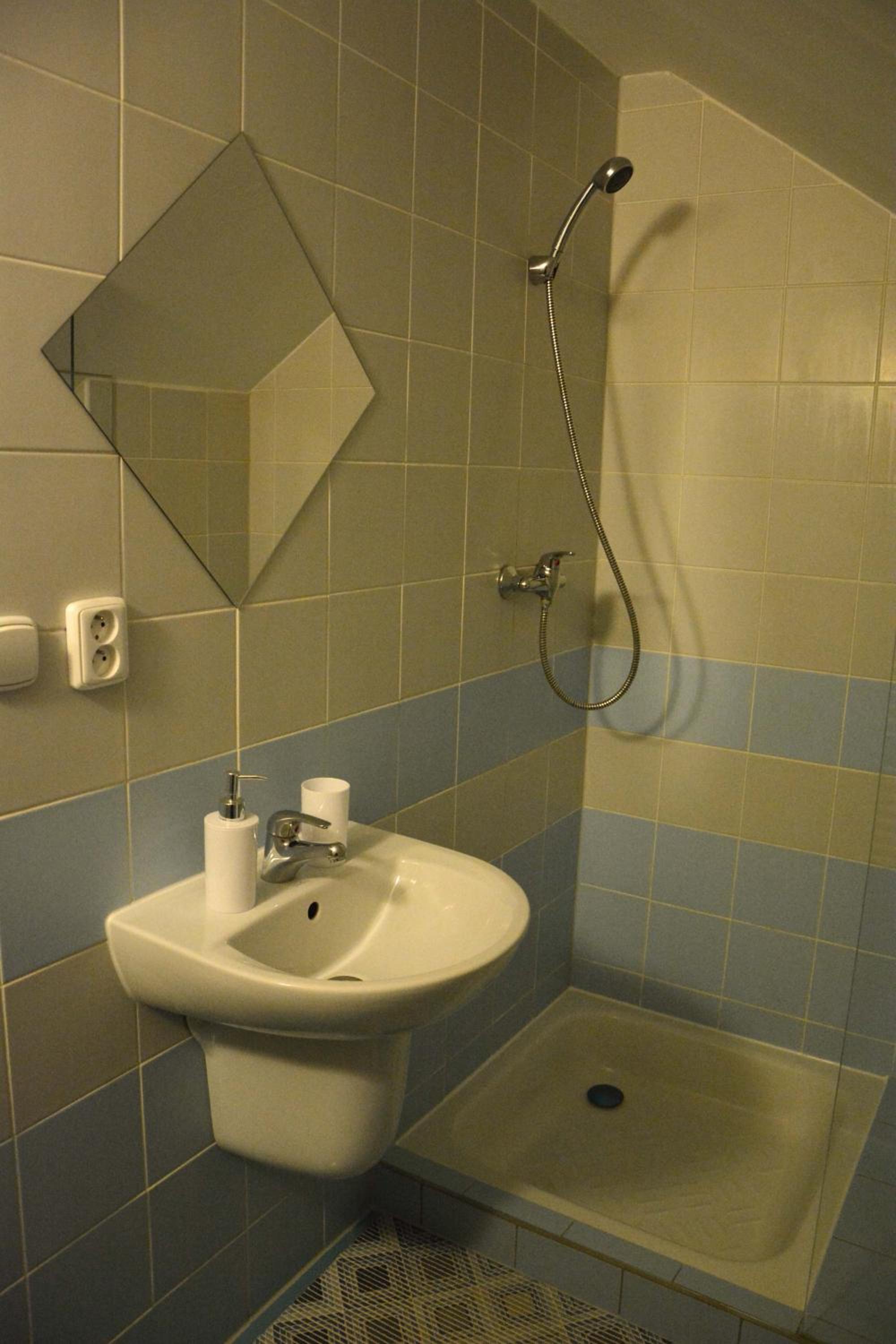 Photo 36