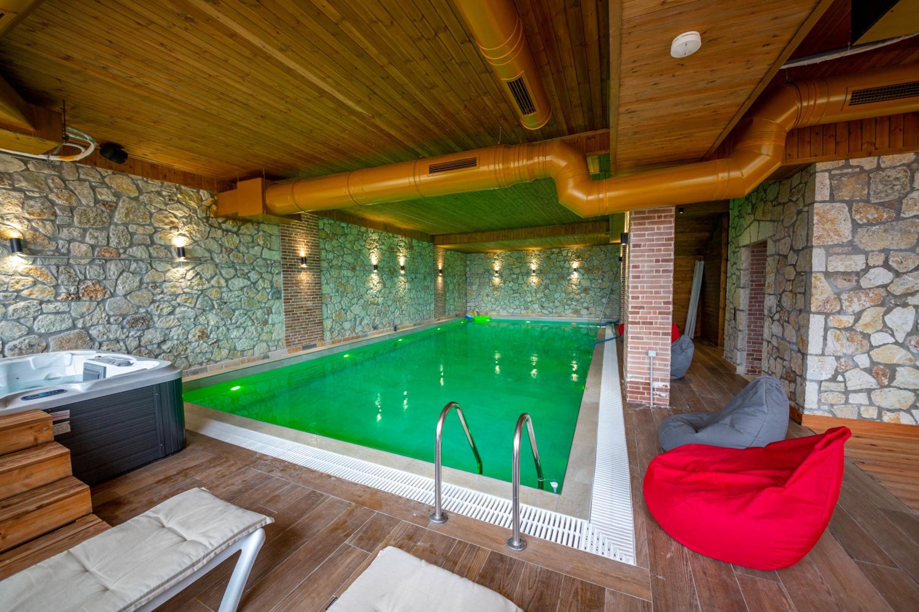 Hotel Aerial Hotel & Spa - Image 1