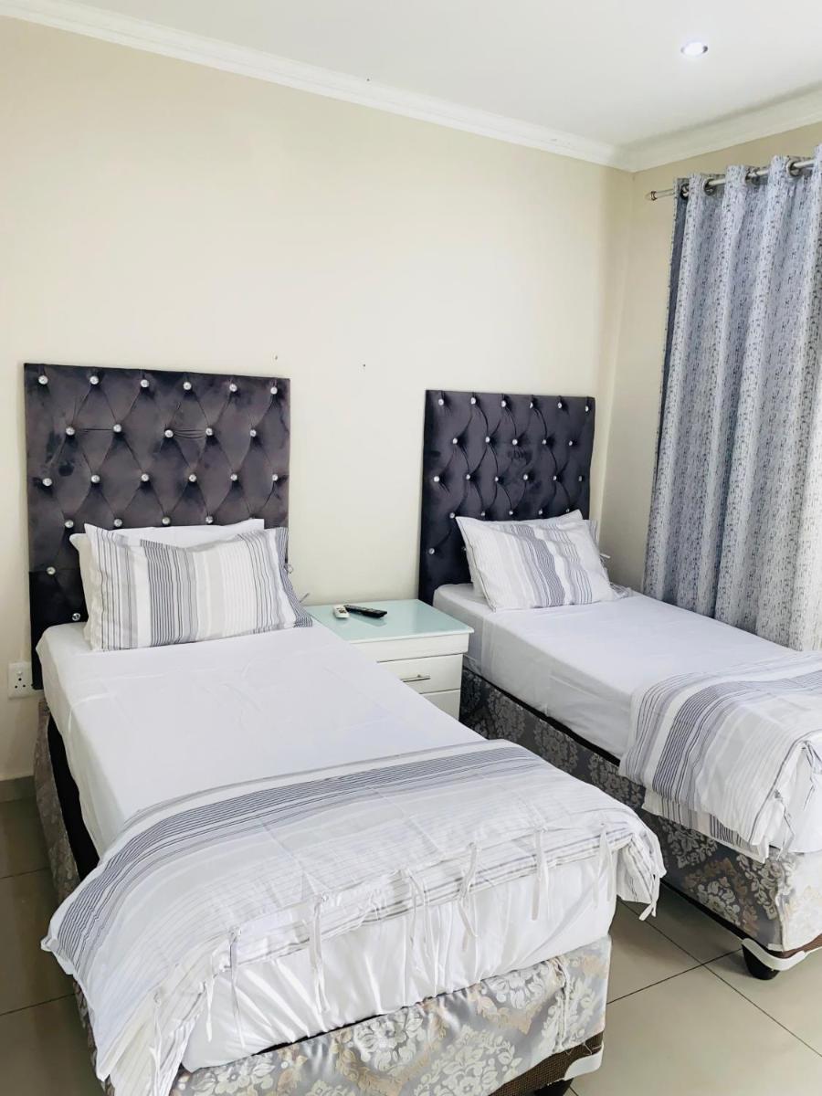 Munisa Guest House