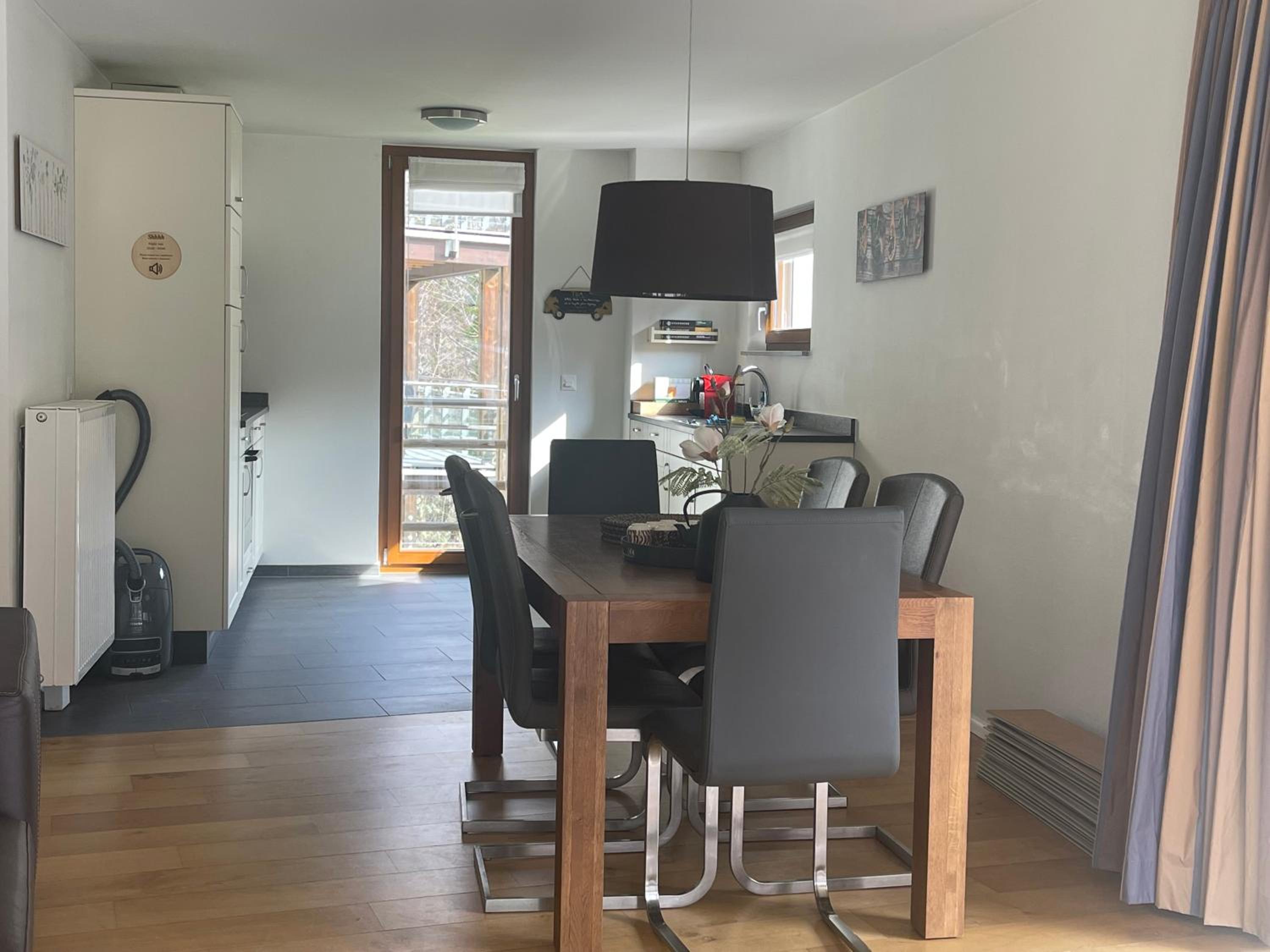 Wunderschöne Wohnung am See mit Sauna & Whirlpool