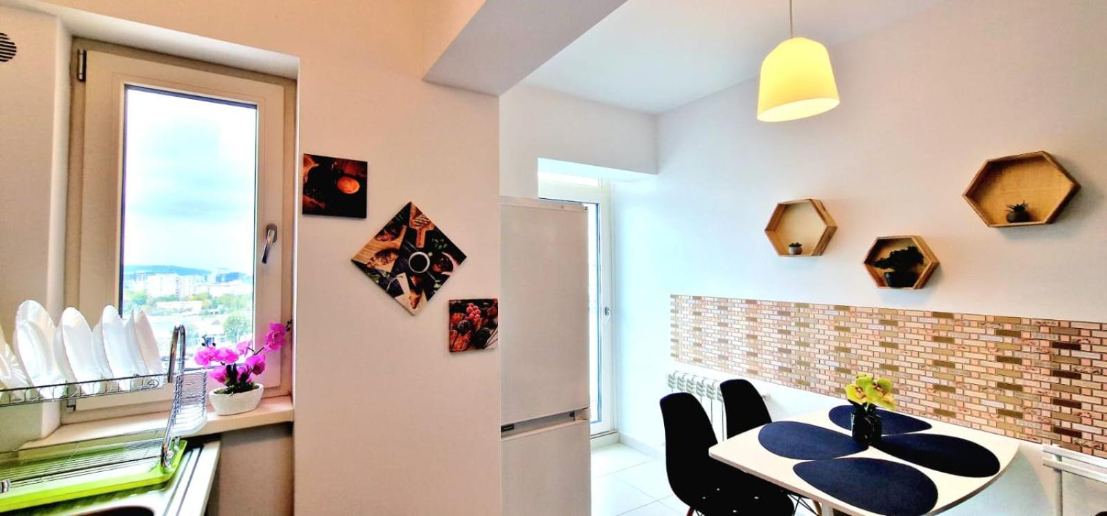 New Luxury Central Apartment view 5