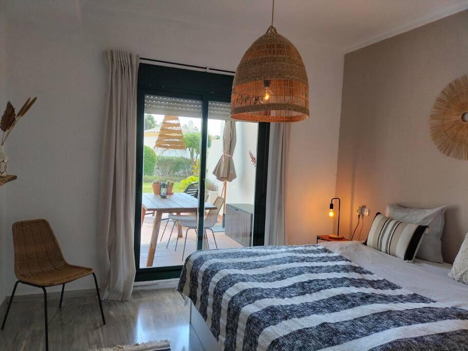 Alhaurin Golf, verzorgd appartement, zonnig terras!