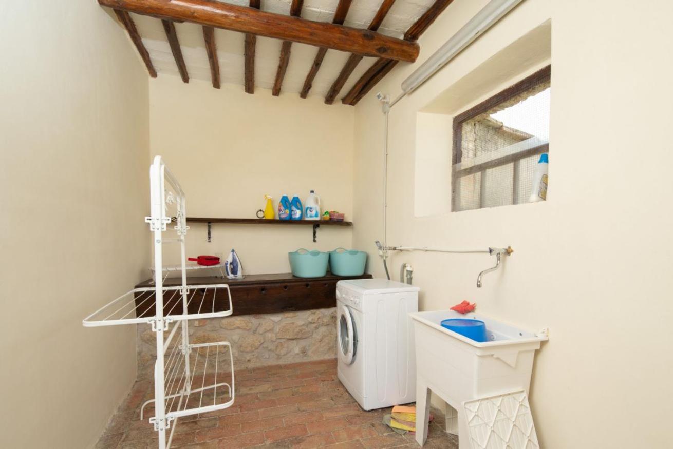 Casale on the lake with sauna and saltwater swimming pool view 4