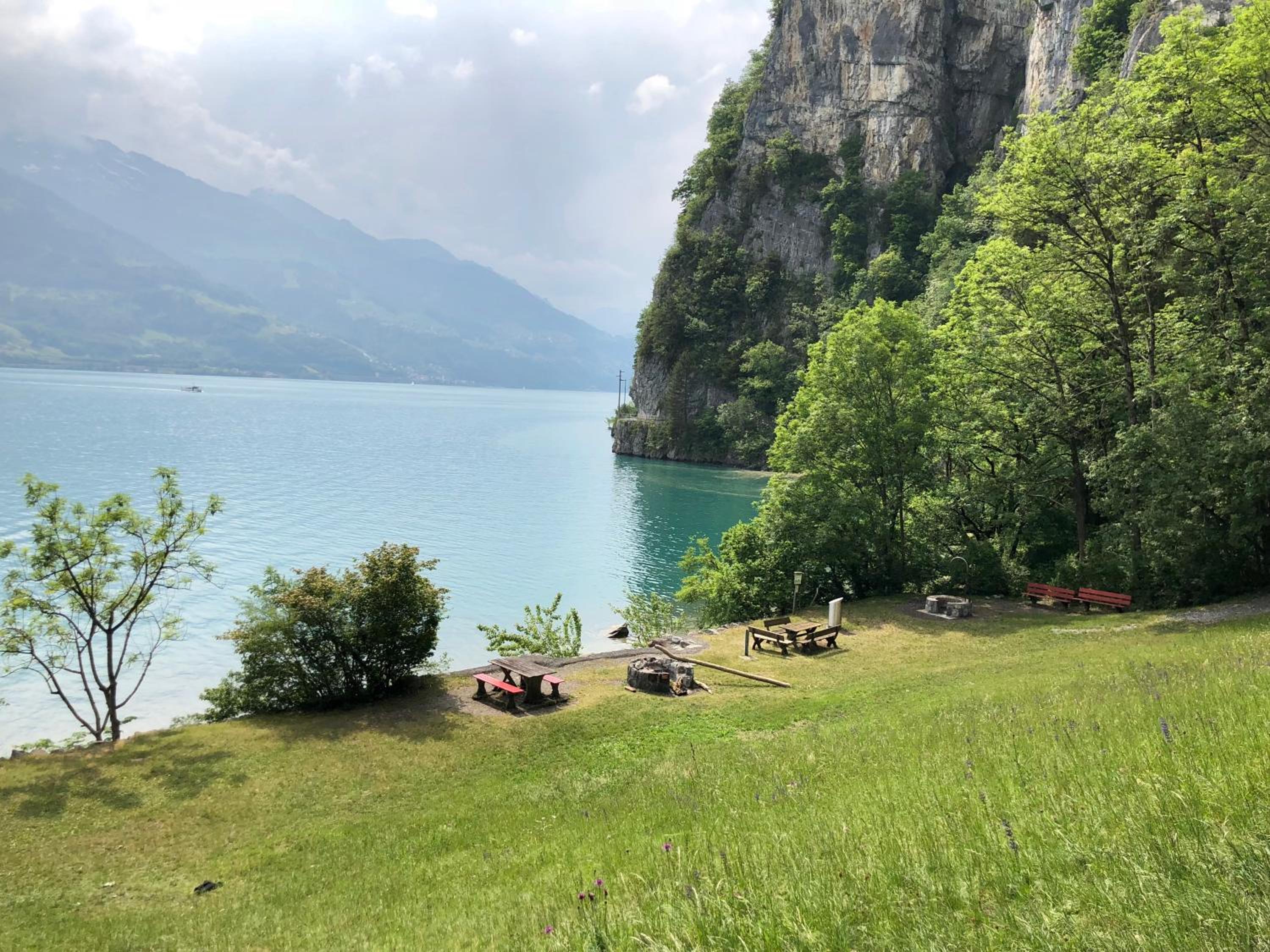 Wunderschöne Wohnung am See mit Sauna & Whirlpool