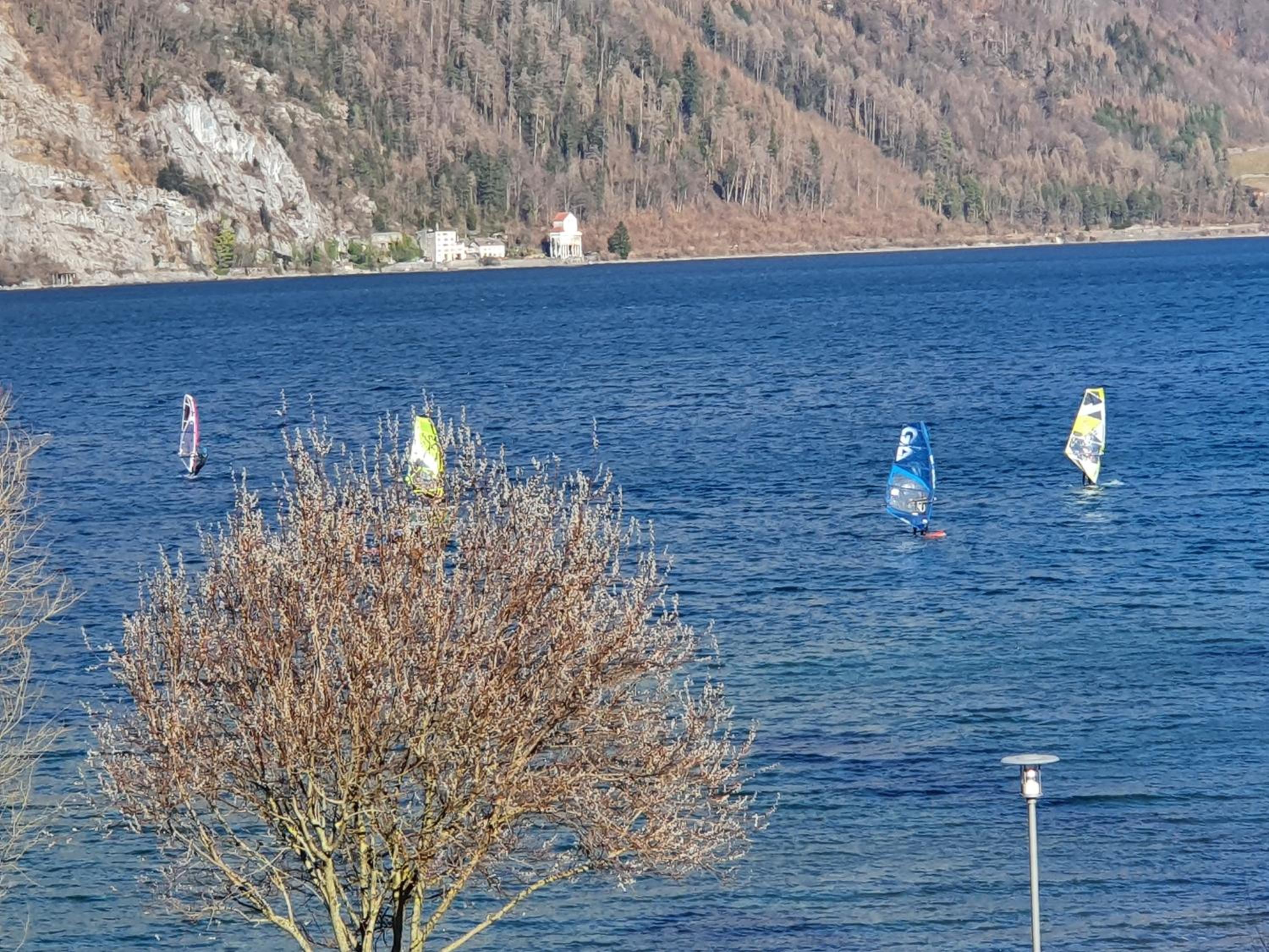 Wunderschöne Wohnung am See mit Sauna & Whirlpool