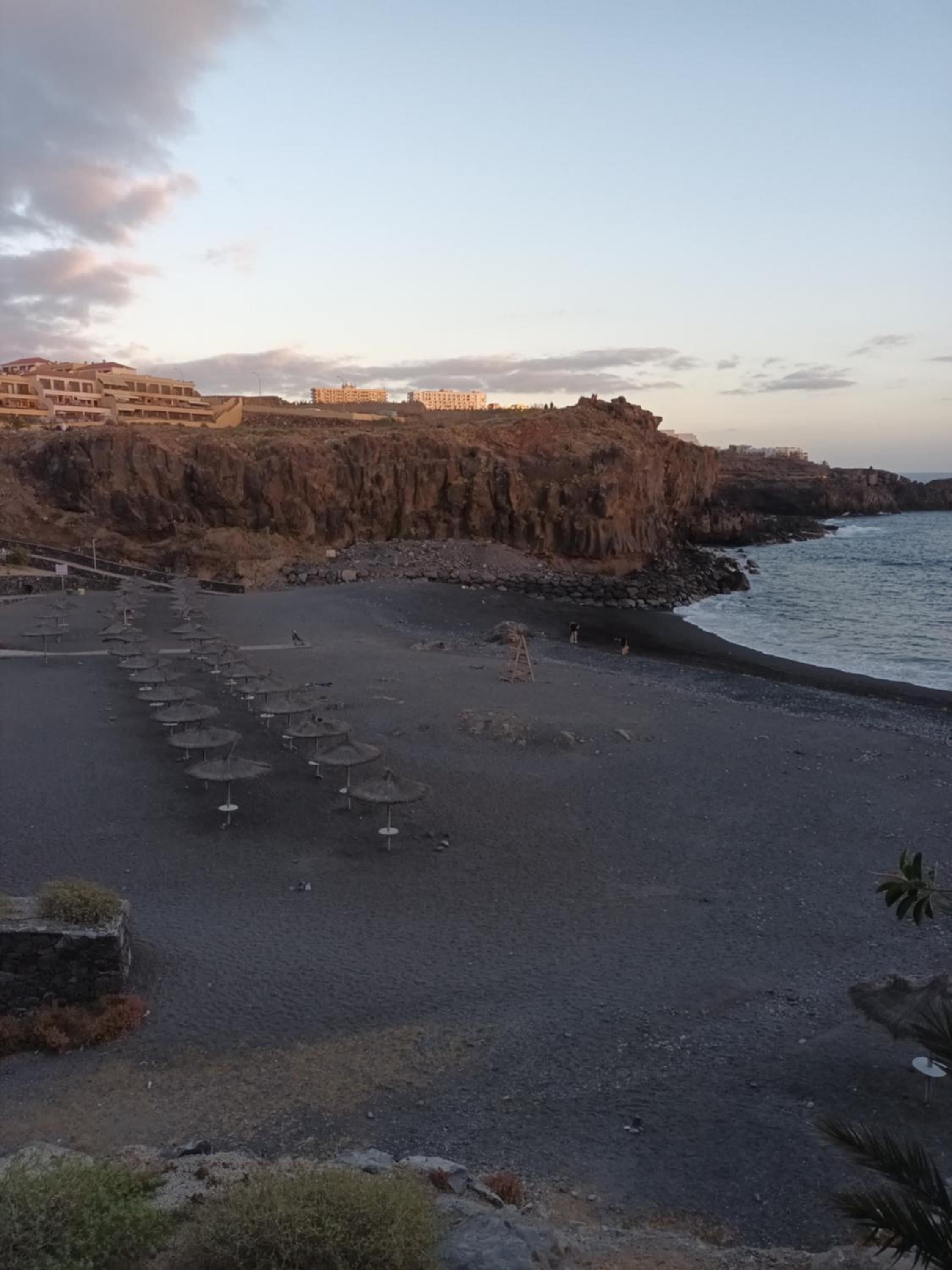 Great oportunity Costa Adeje Holiday apartment first sea line Free Wifi