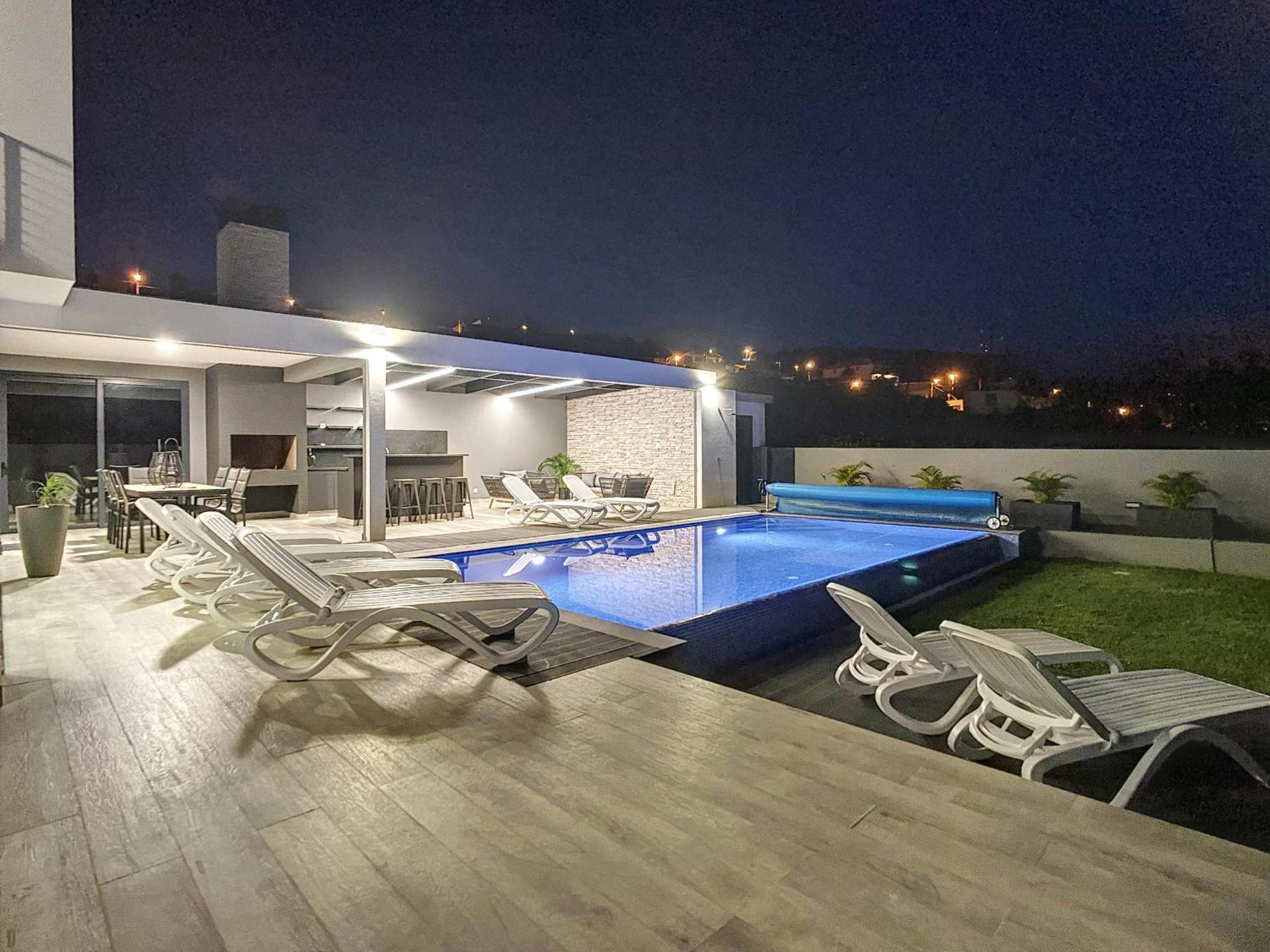 Villa de la Ponte by Atlantic Holiday view 5