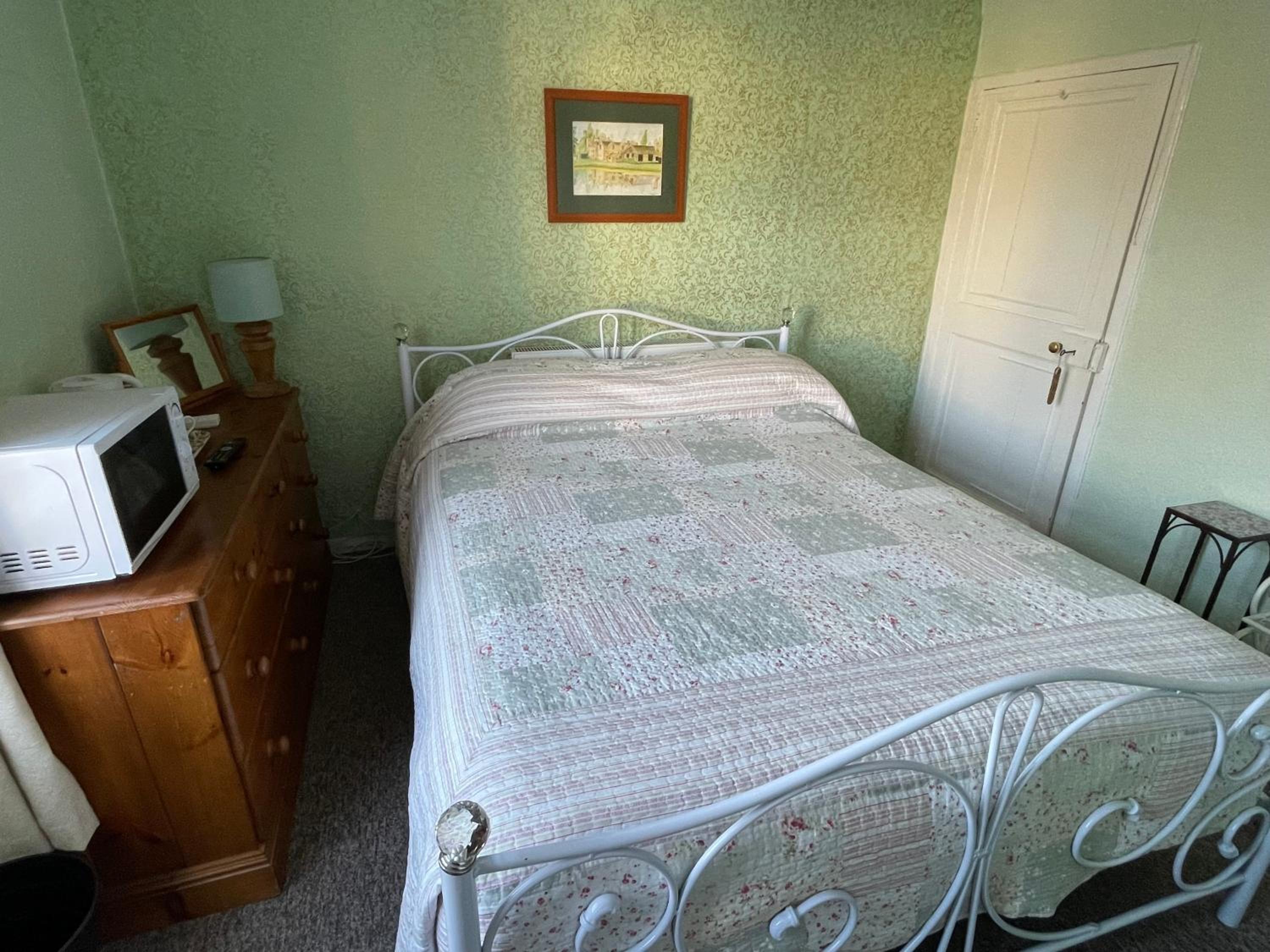 Sudbury Vacations - The Bridge Street Historic Guest House - Property Image 3
