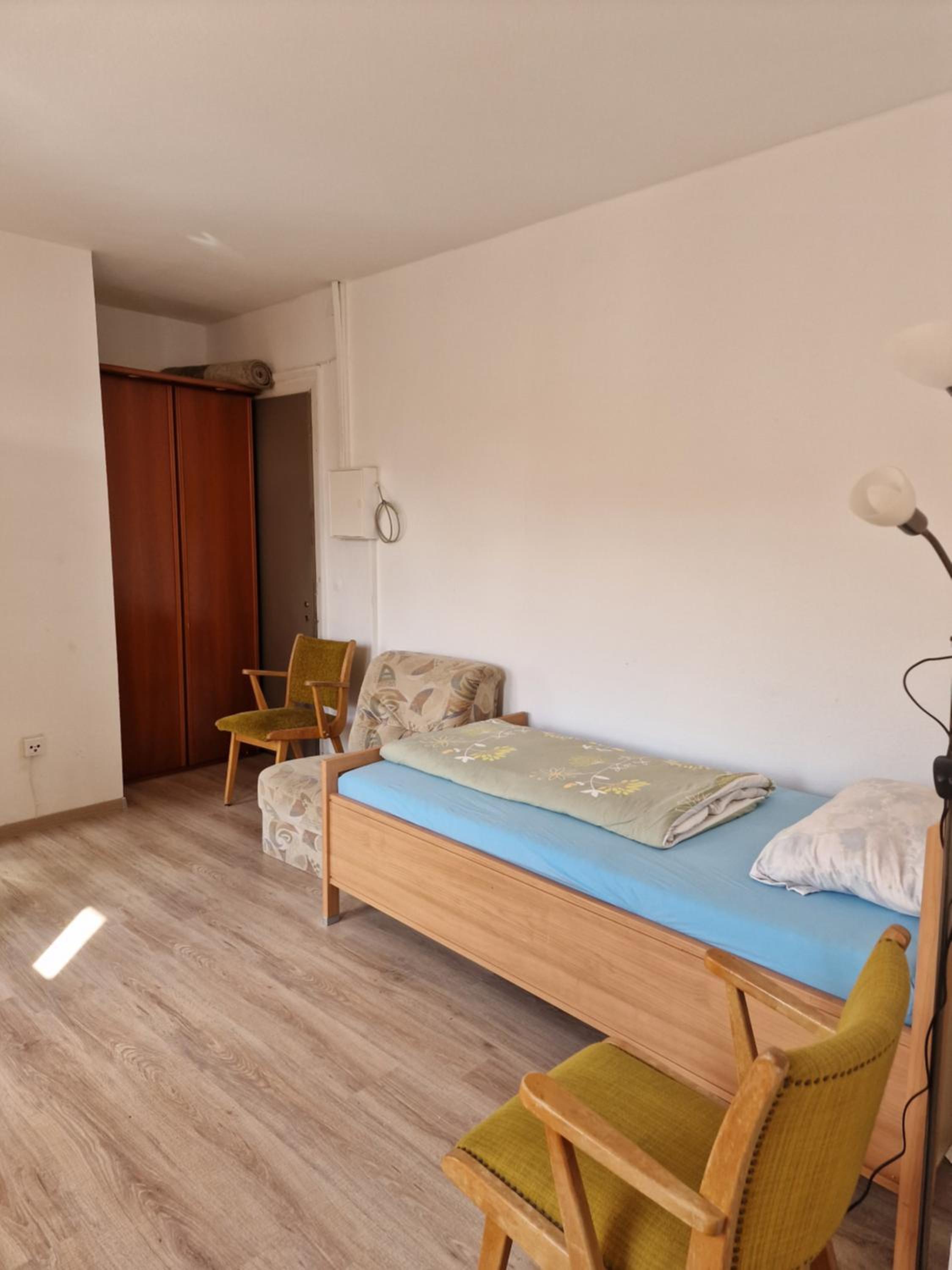 3 Monteurzimmer Wohnung Hugel