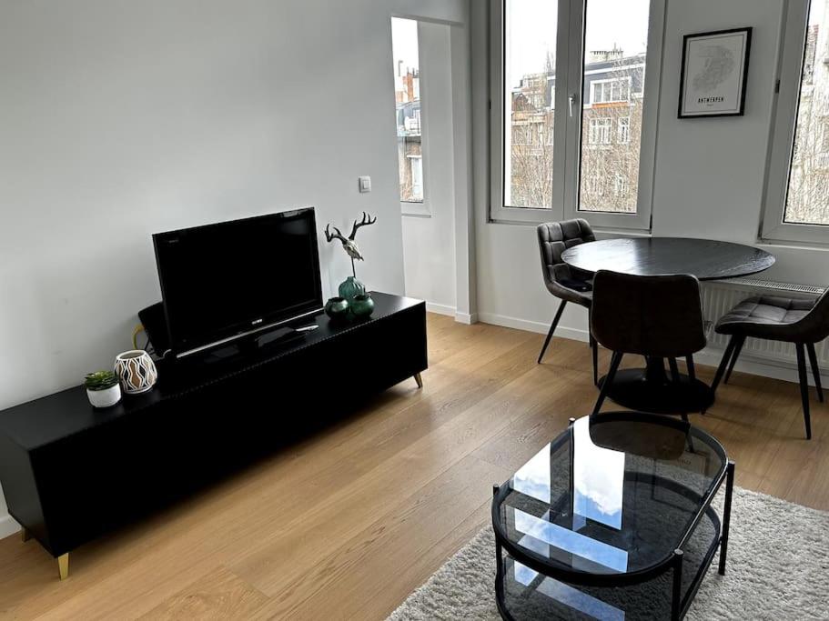 Apartment near central station