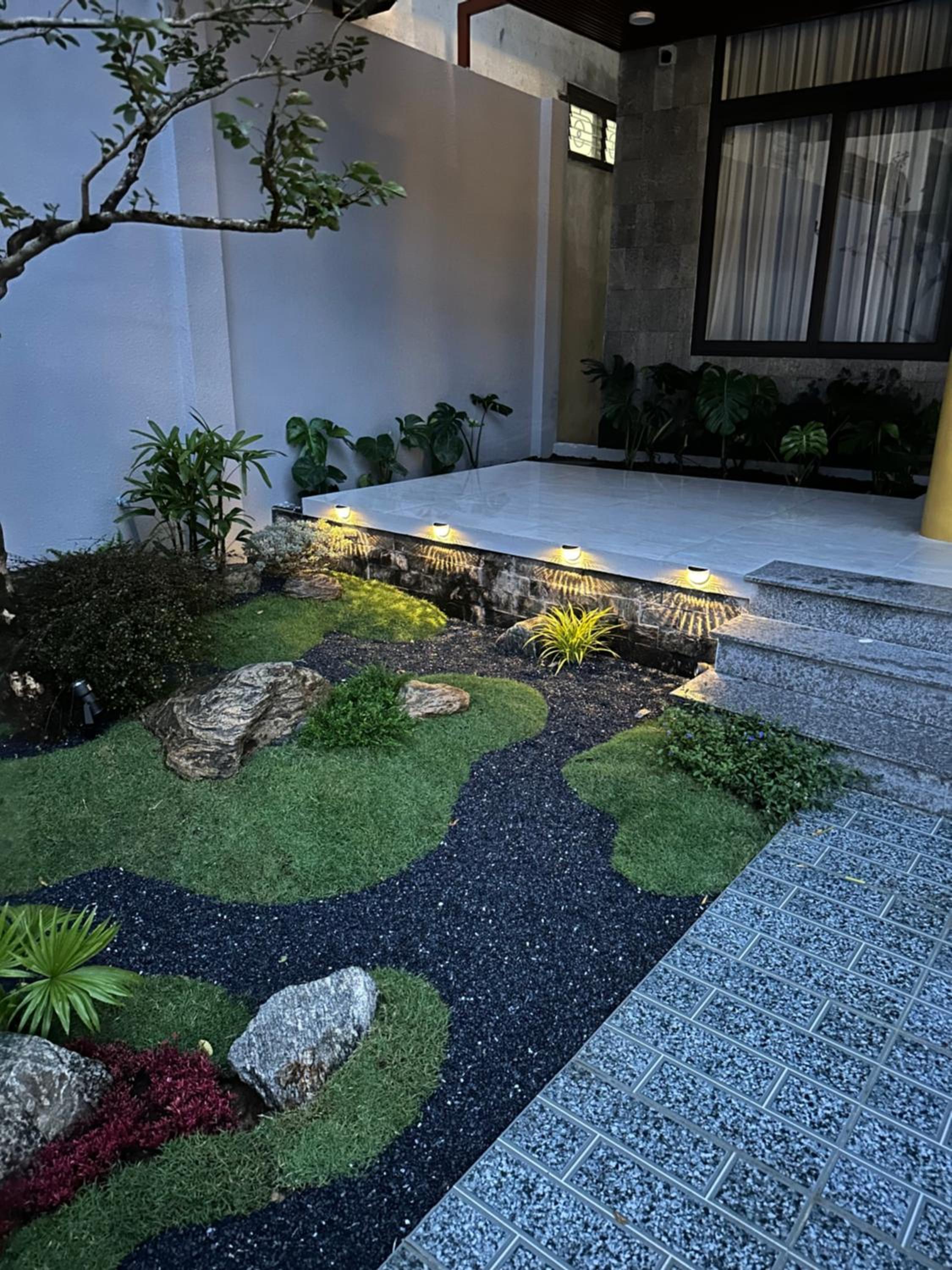 Photo 8