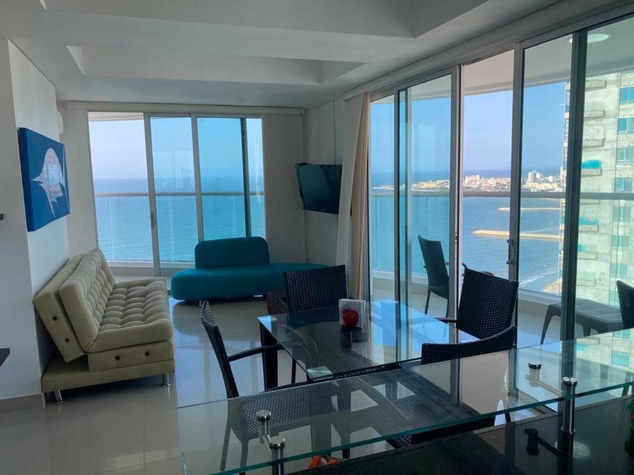 Apartamento frente al mar con vista única en Cartagena