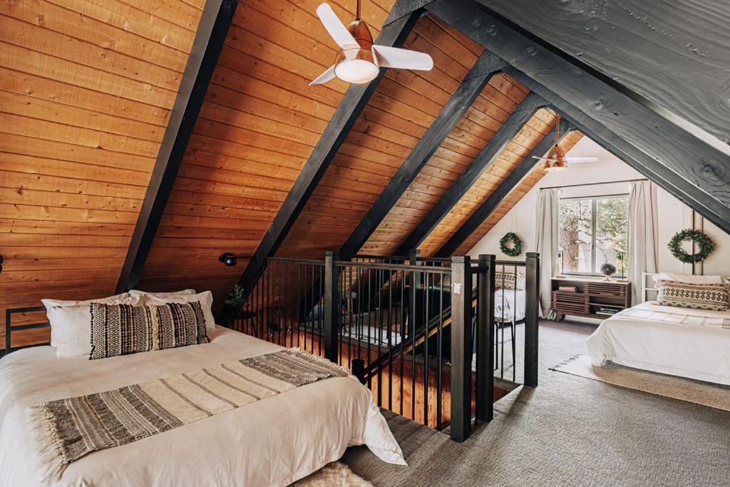 LUX CABIN - Pet Friendly, EV Charger- Cabin Firefly