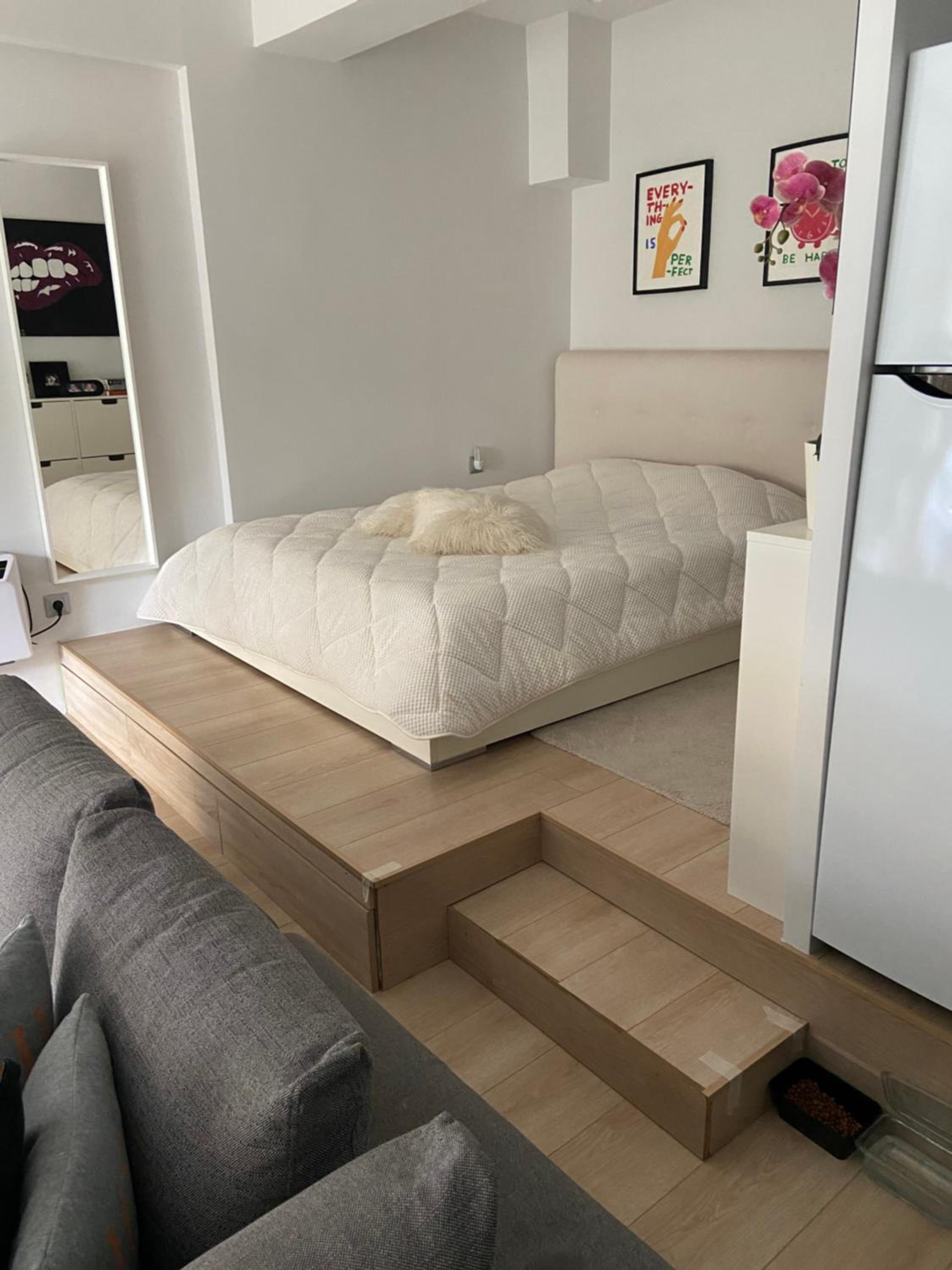 Glyfada luxury studio