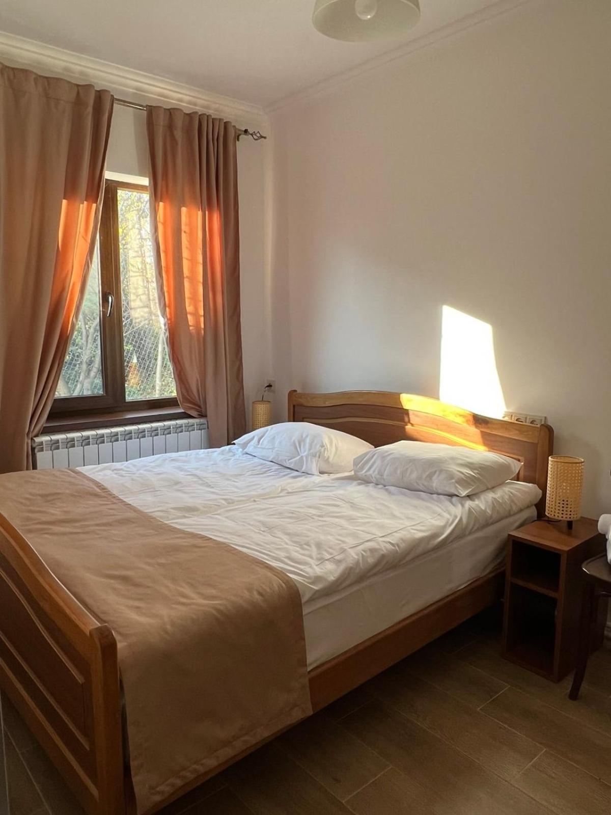 Green Agarak Guest House near Dendropark, Stepanavan