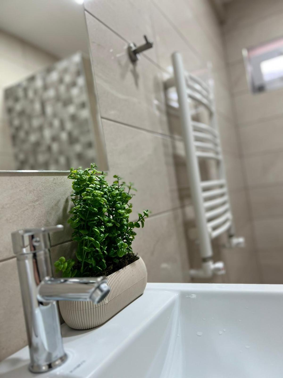 Green Agarak Guest House near Dendropark, Stepanavan