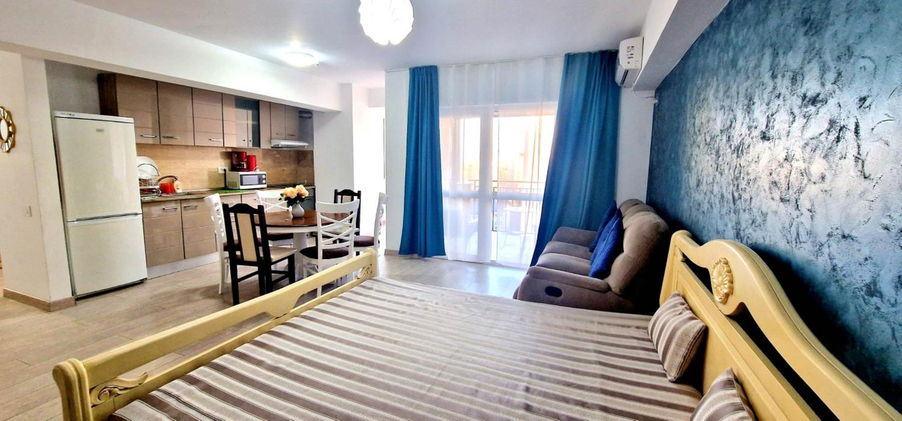 Big & Cosy Apartment with 3 double beds & 2 bathrooms view 5
