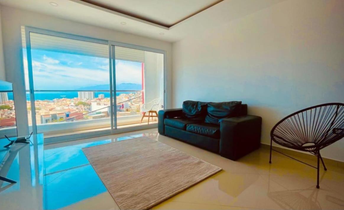 Duarte Apartments - Vista