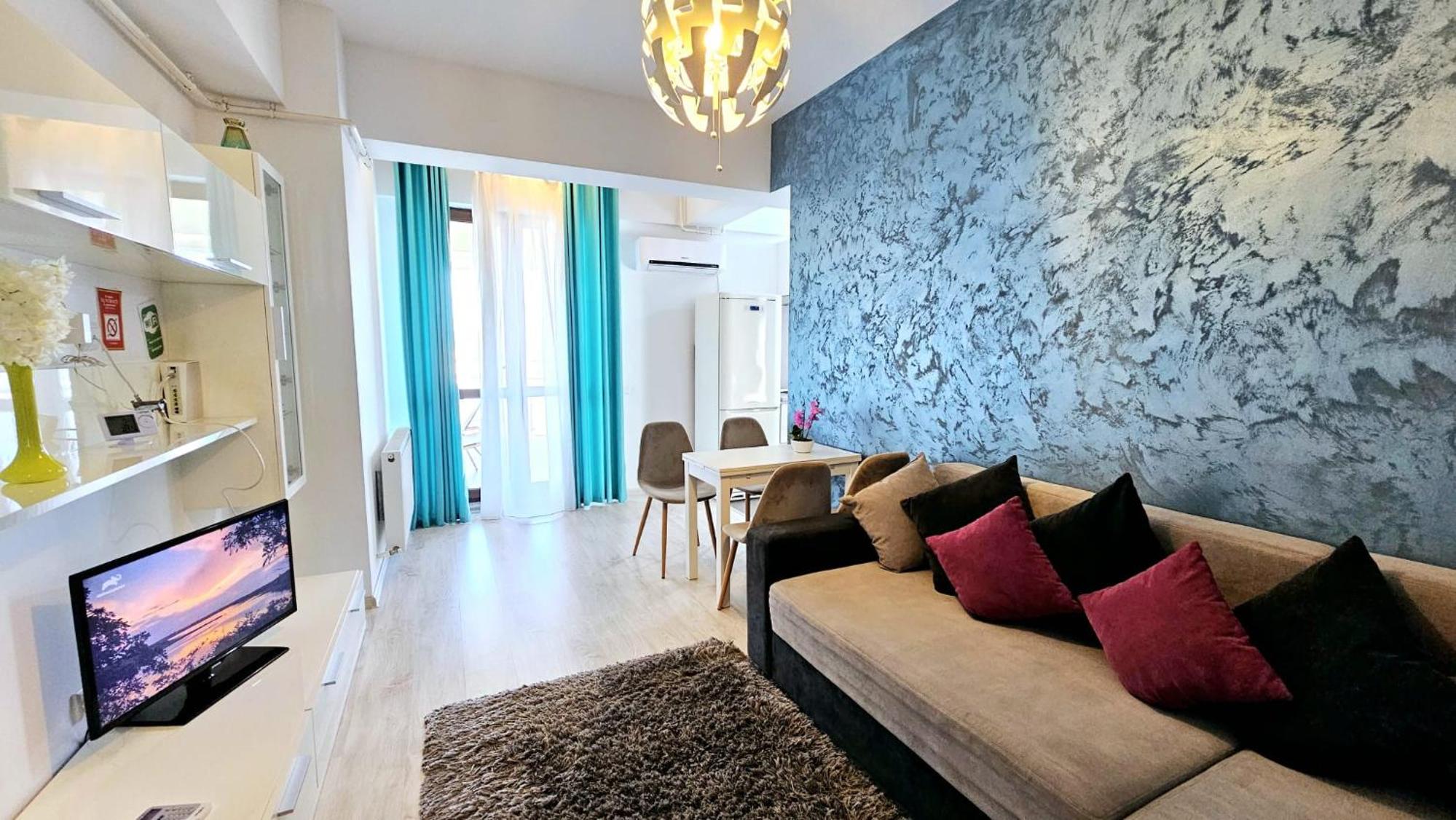 Cityscape Apartment near Palas Mall view 3