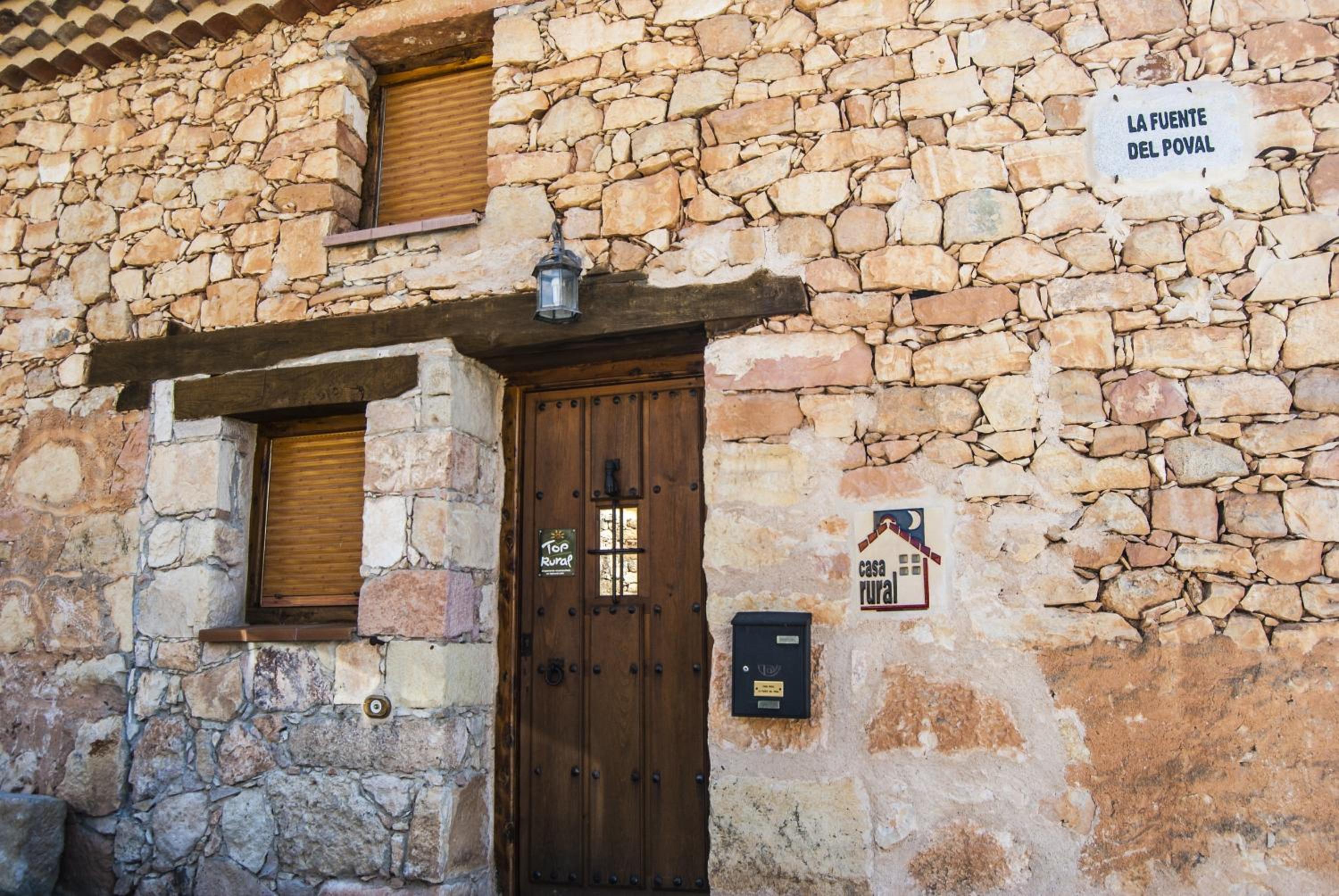 La Fuente del Poval