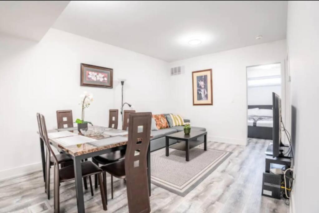 Townhouse Apartment 5 Mins From Niagara Falls