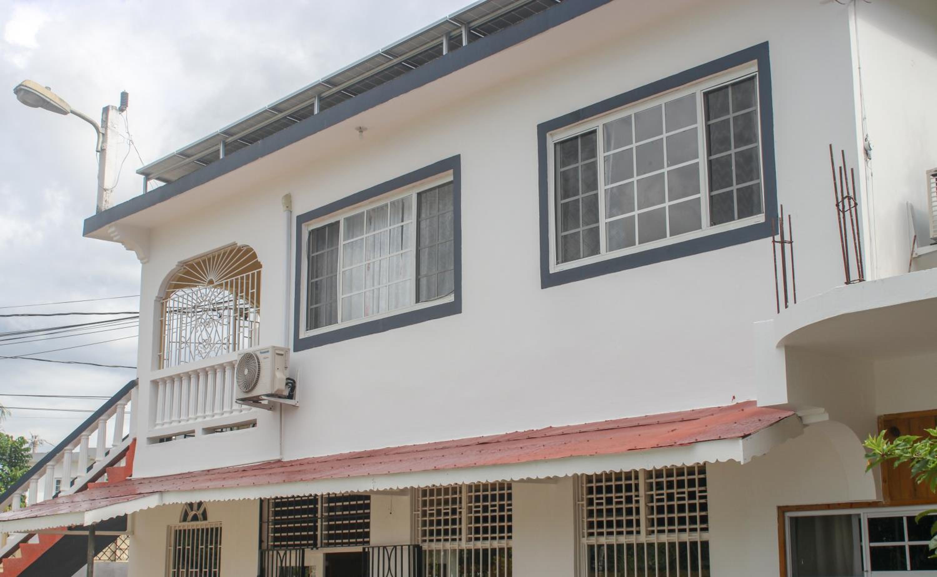 Van Villa Guesthouse
