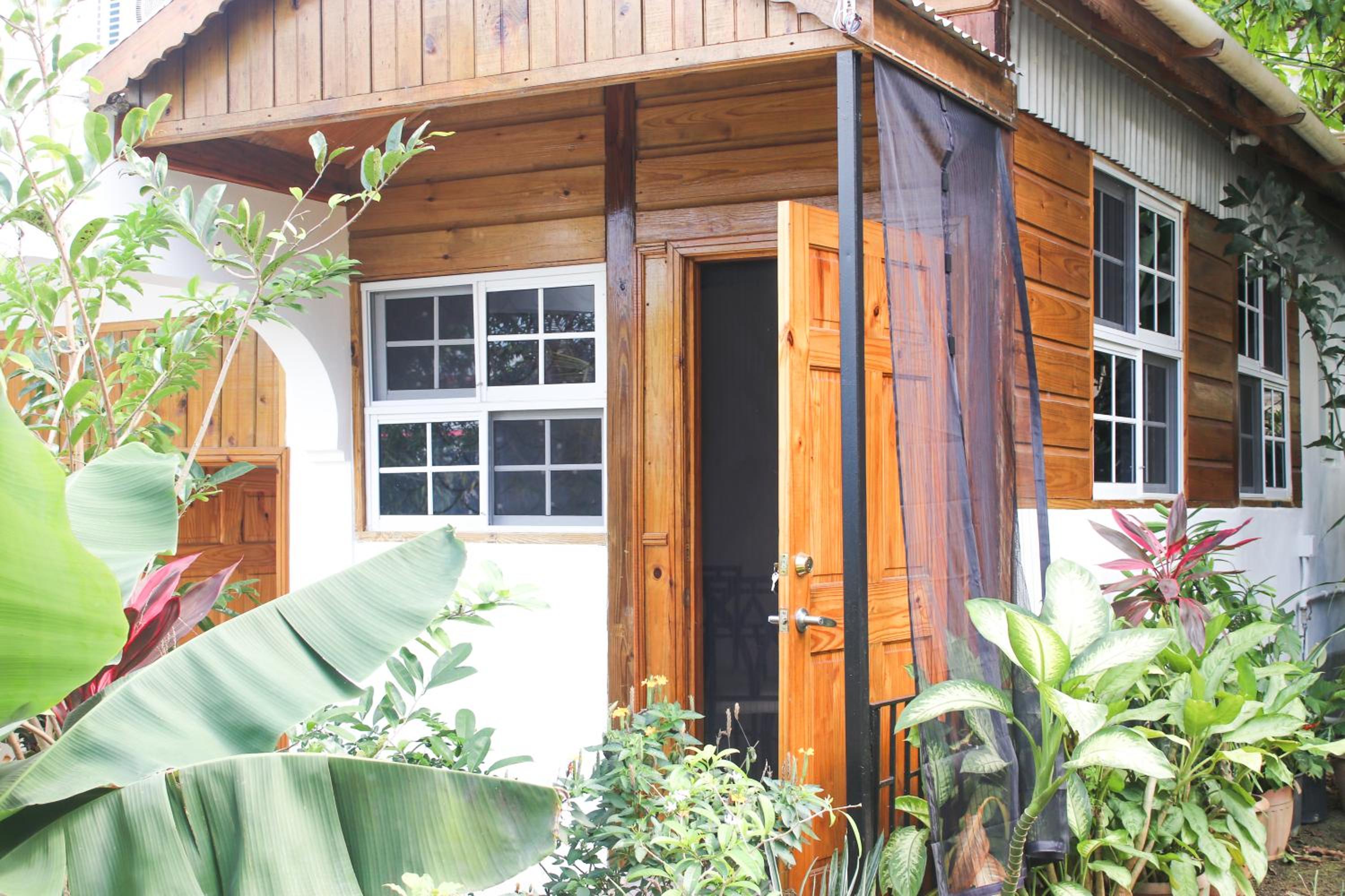 Van Villa Guesthouse