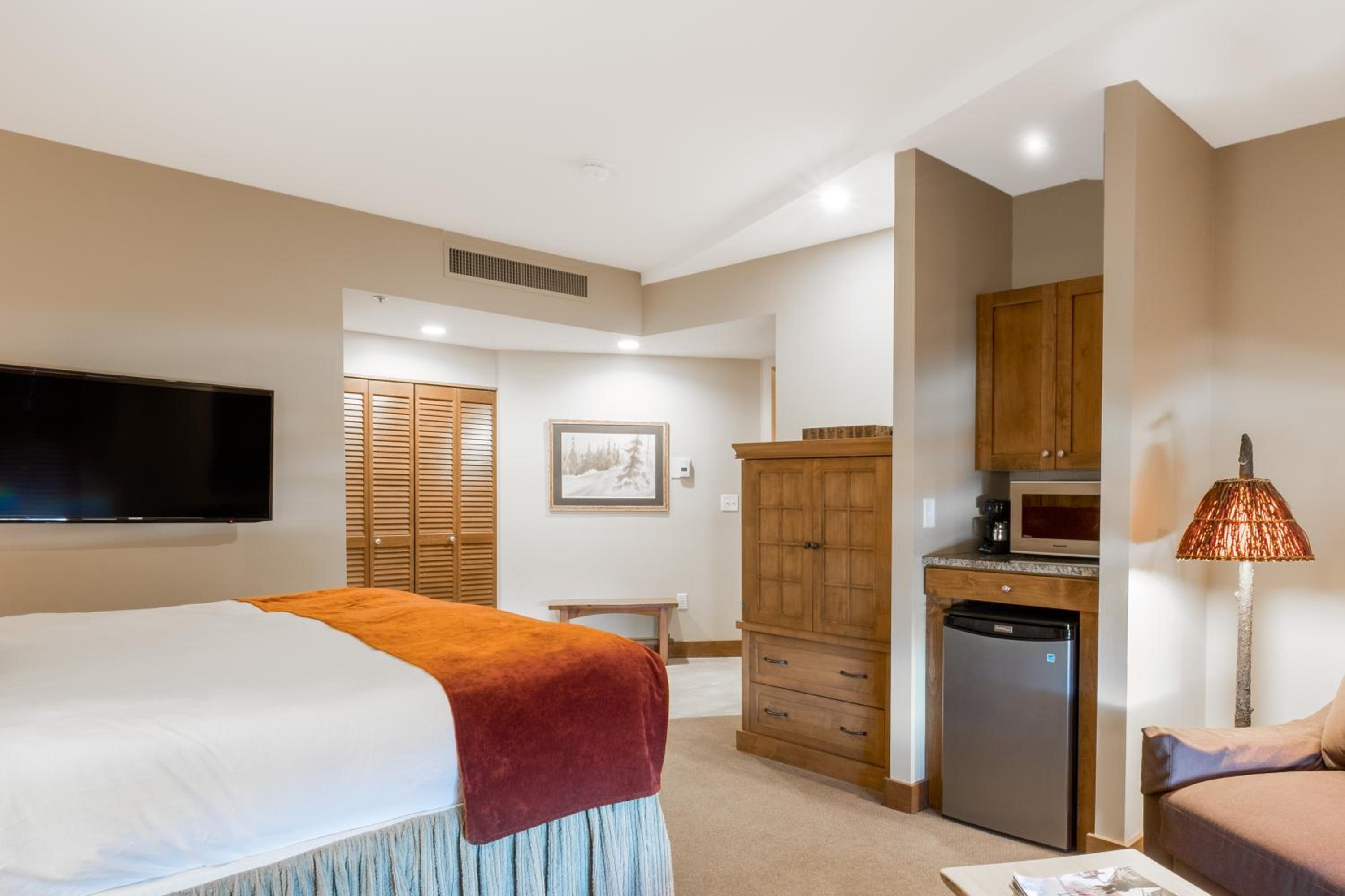 Comfortably Furnished Condo w Canyons Village View Save 20% on 7 Nights! view 4
